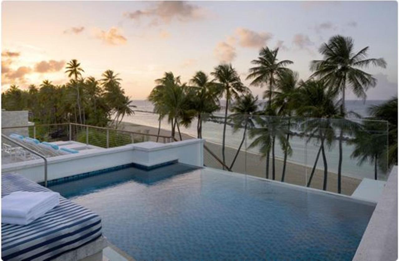 3 Bedroom Ocean Front Residence with Balcony