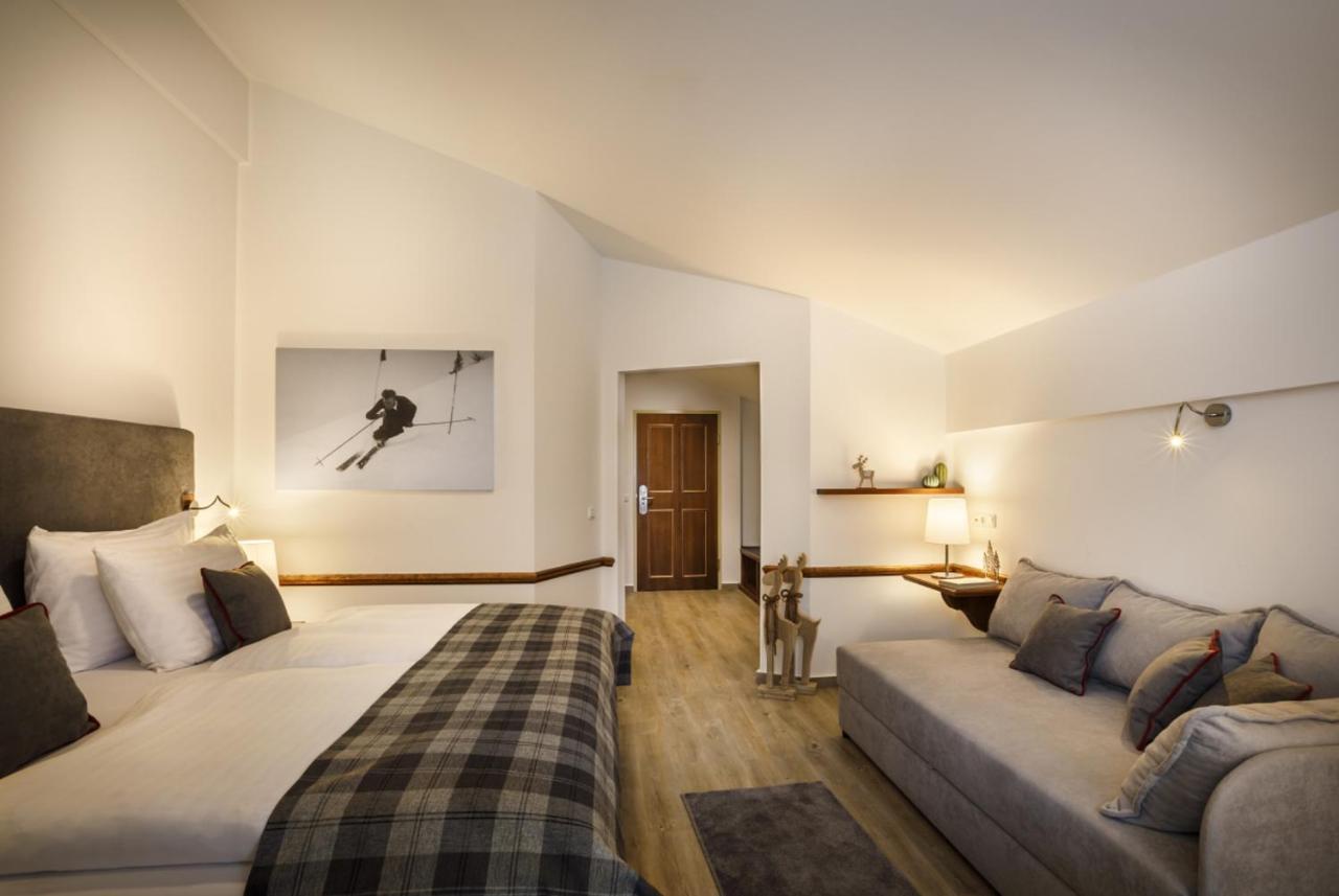 Room for 2+1