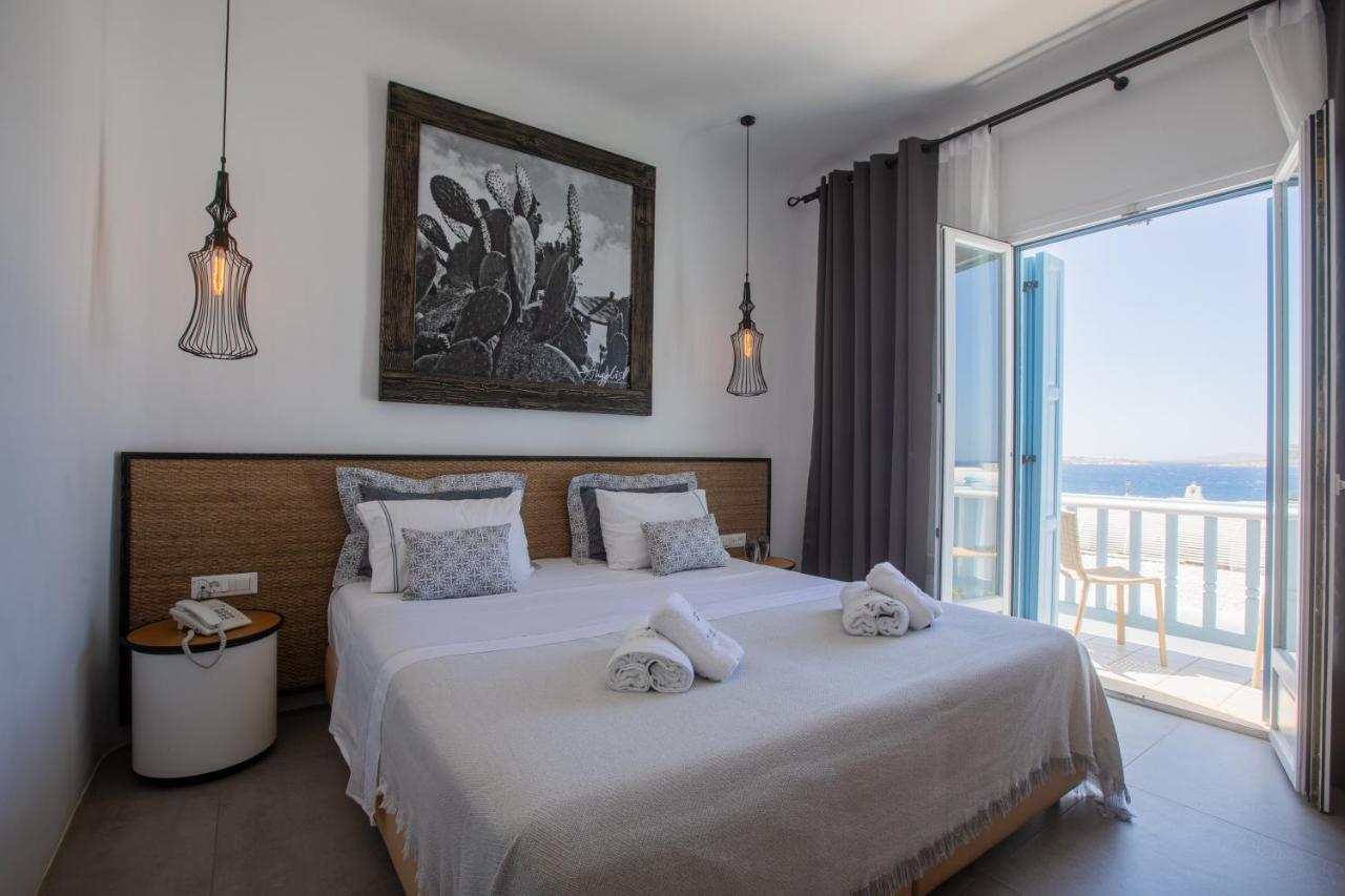 Standard Double Room with Sea View