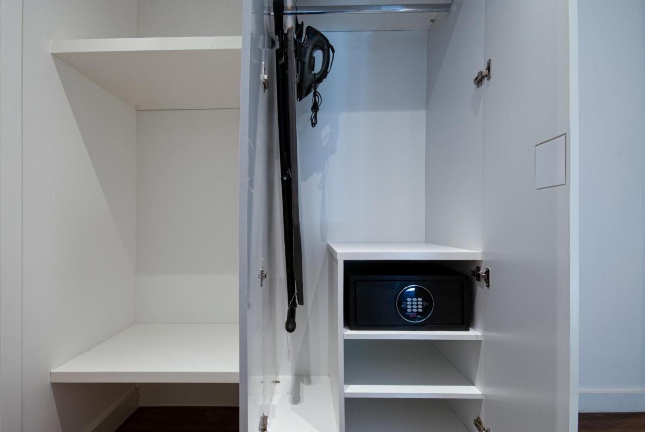 Apartamento Deluxe com Varanda