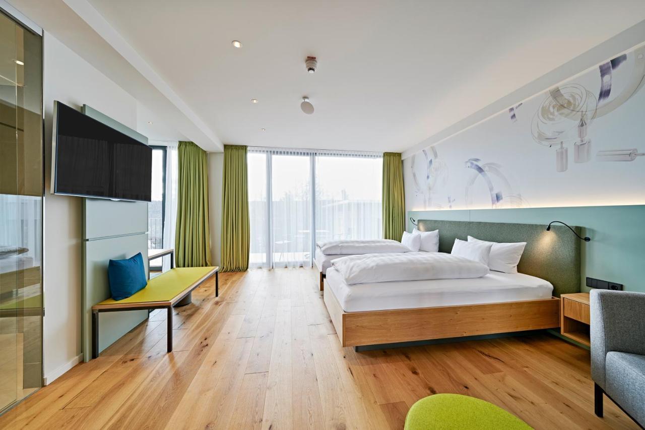 Deluxe Doppel-/Zweibettzimmer mit Balkon