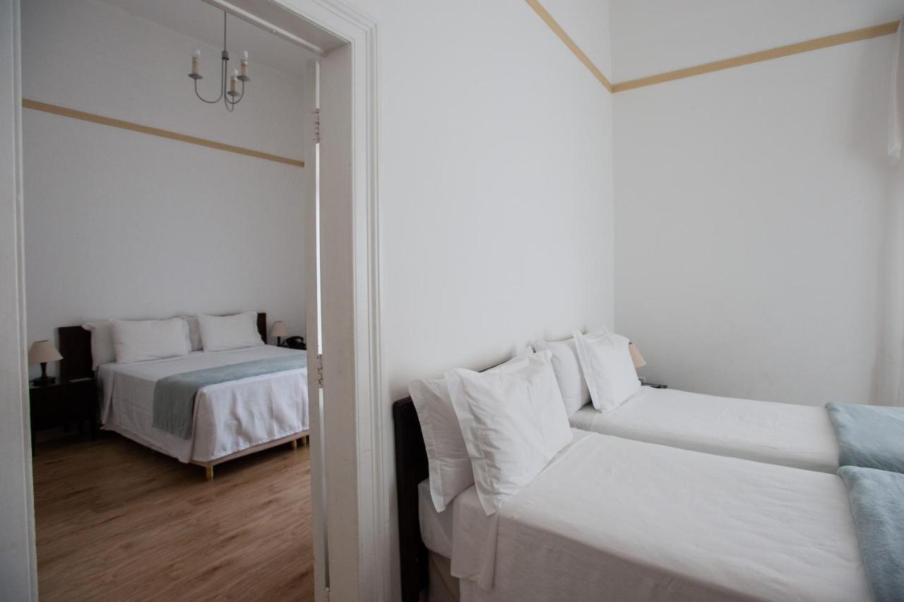 Quarto Quádruplo com Vista do Jardim