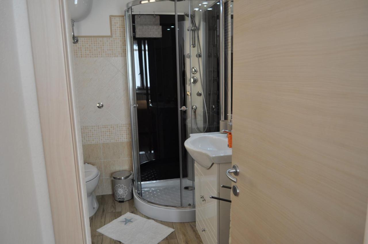 Camera Matrimoniale con Bagno Privato