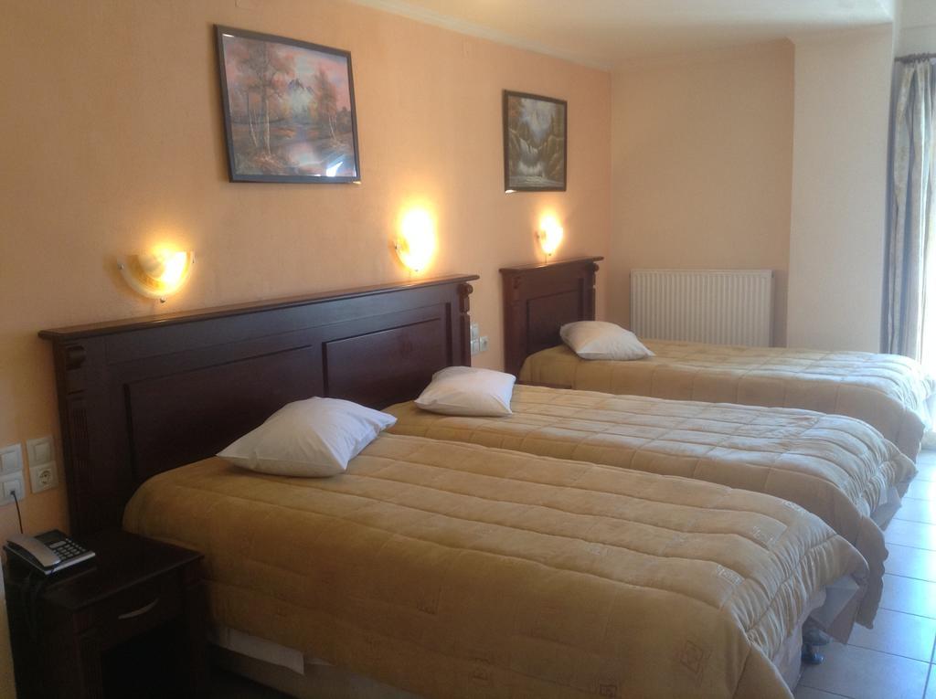 Triple Room,110178975:JPEG