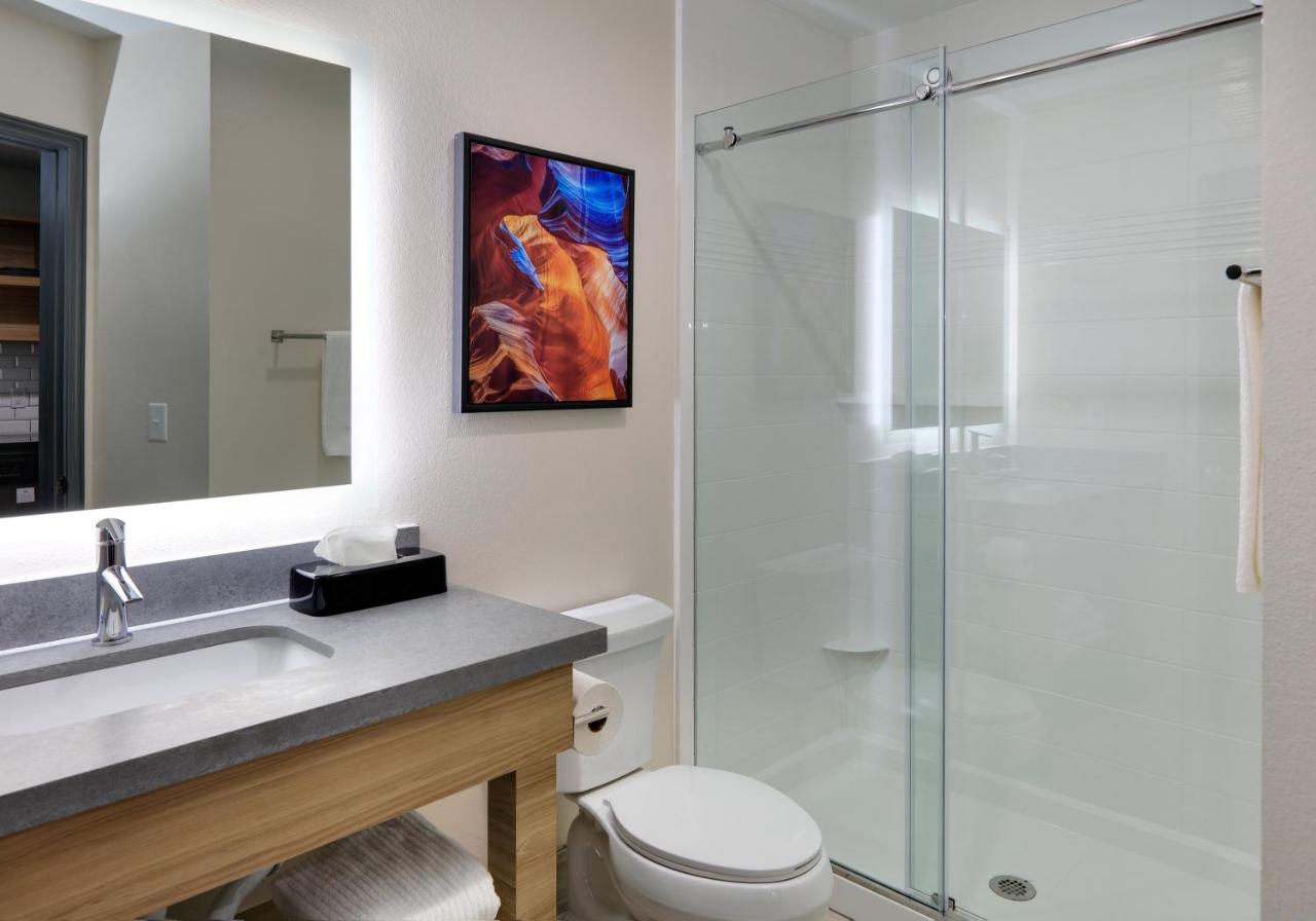 Studio Suite with Two Queen Beds