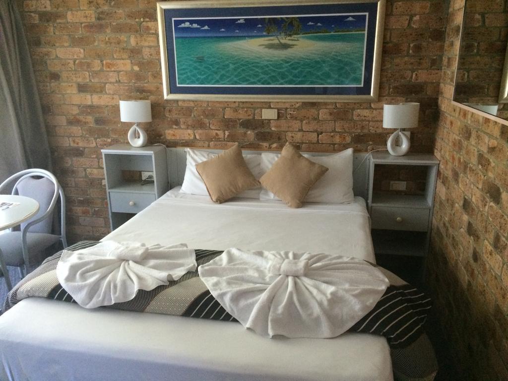 Queen Room