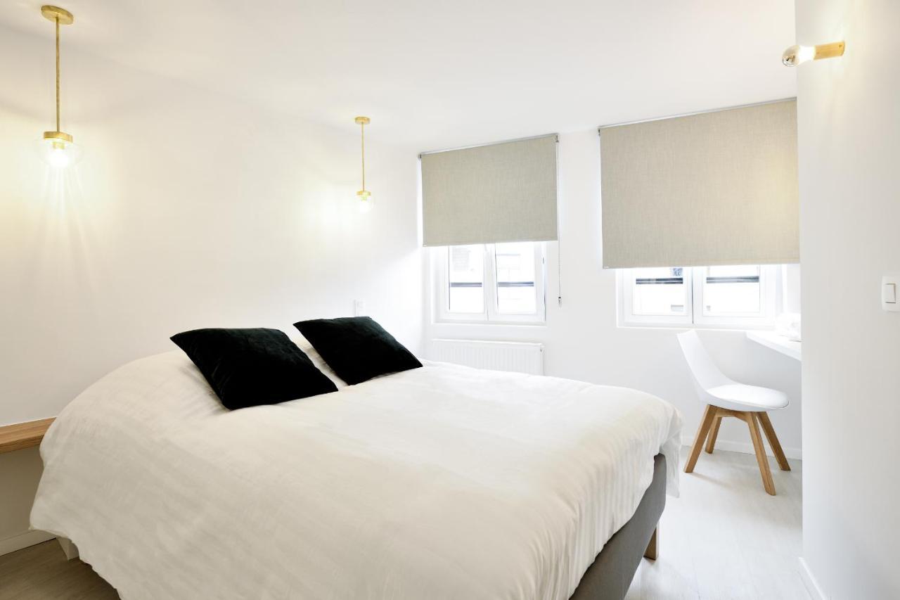 Single Room with Private Bathroom