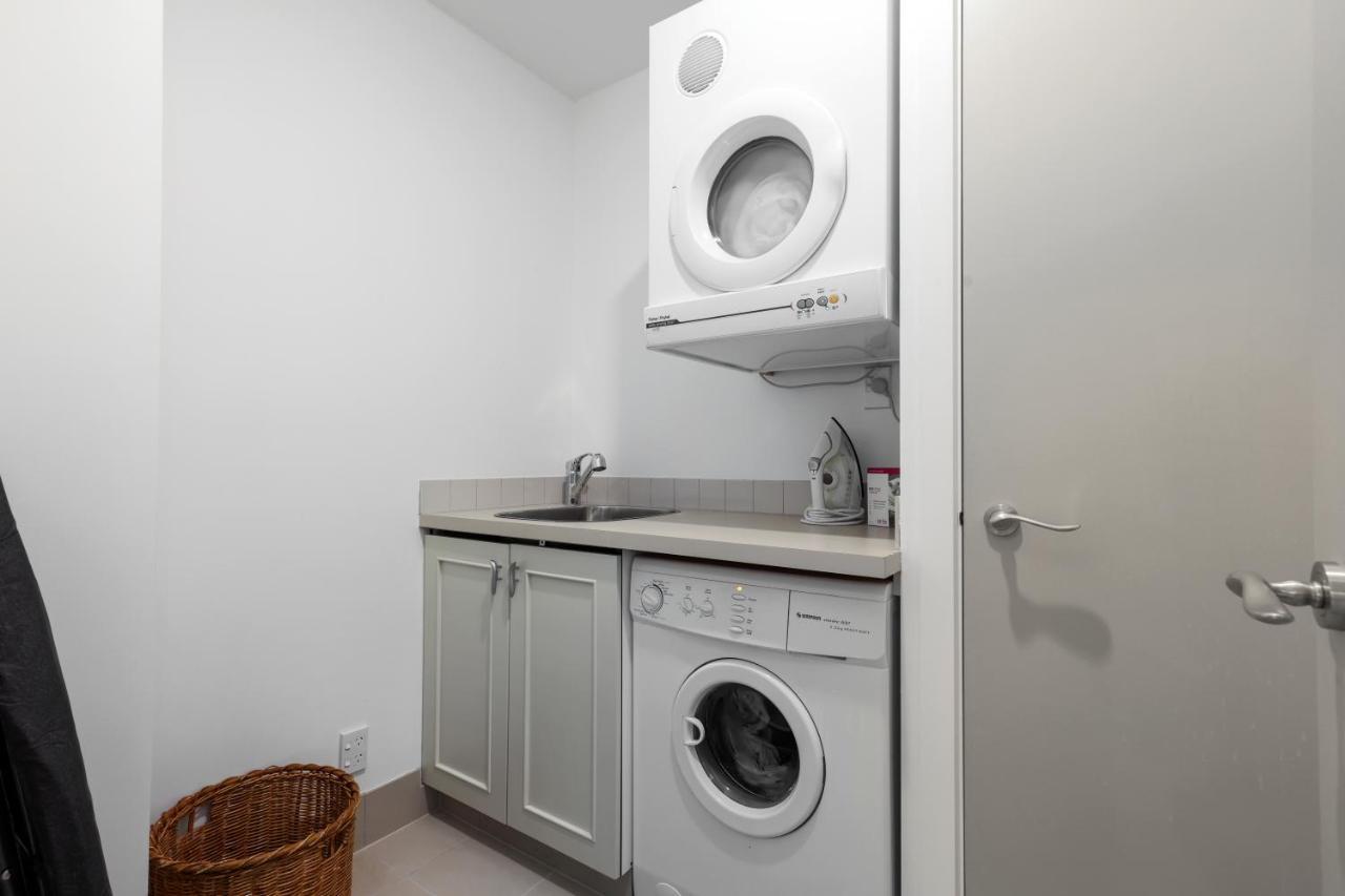 Deluxe Harbourside Three Bedroom Apartment,1137109717:JPEG