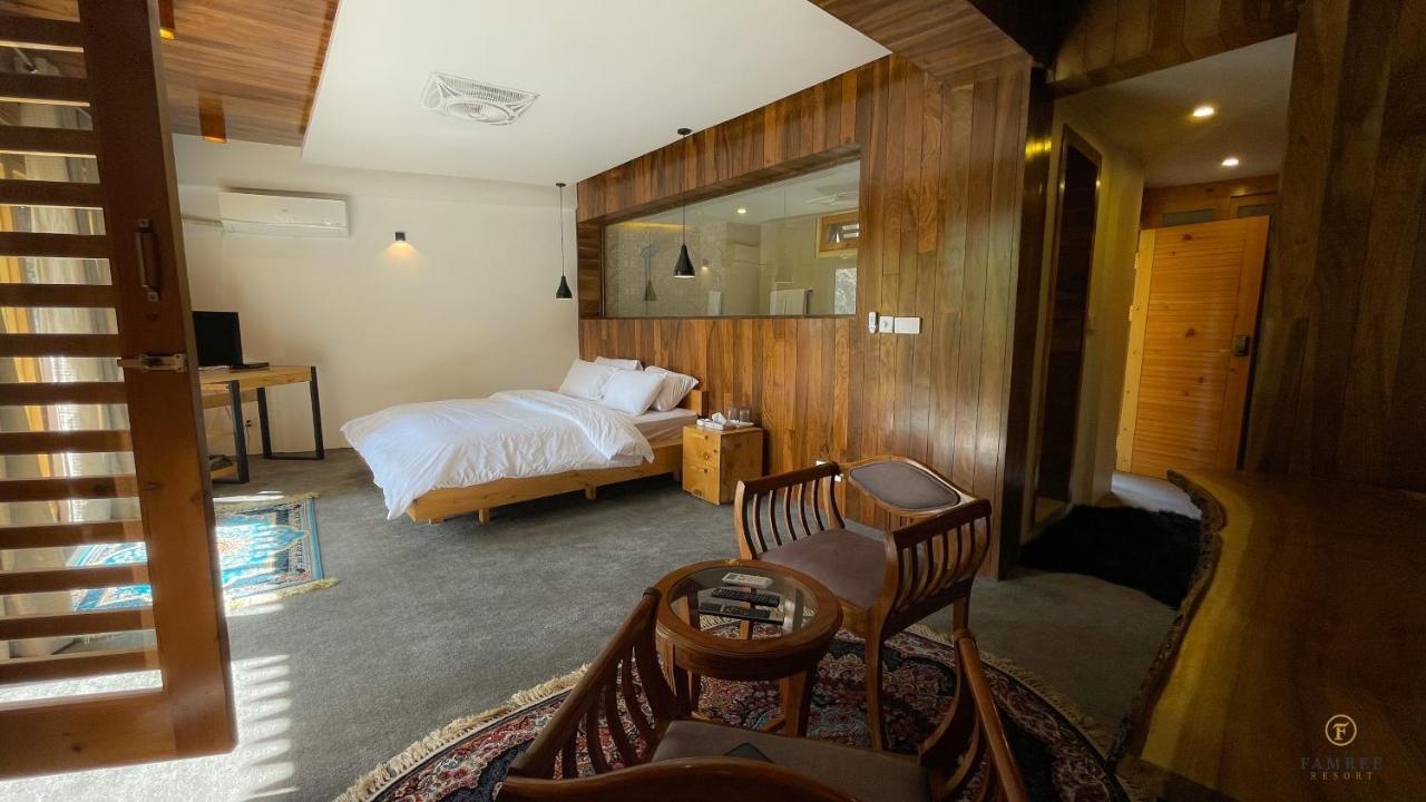 Junior Suite with Balcony