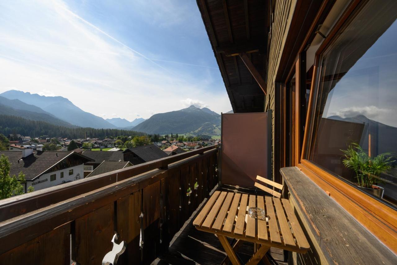 Deluxe Doppel-/Zweibettzimmer mit Balkon