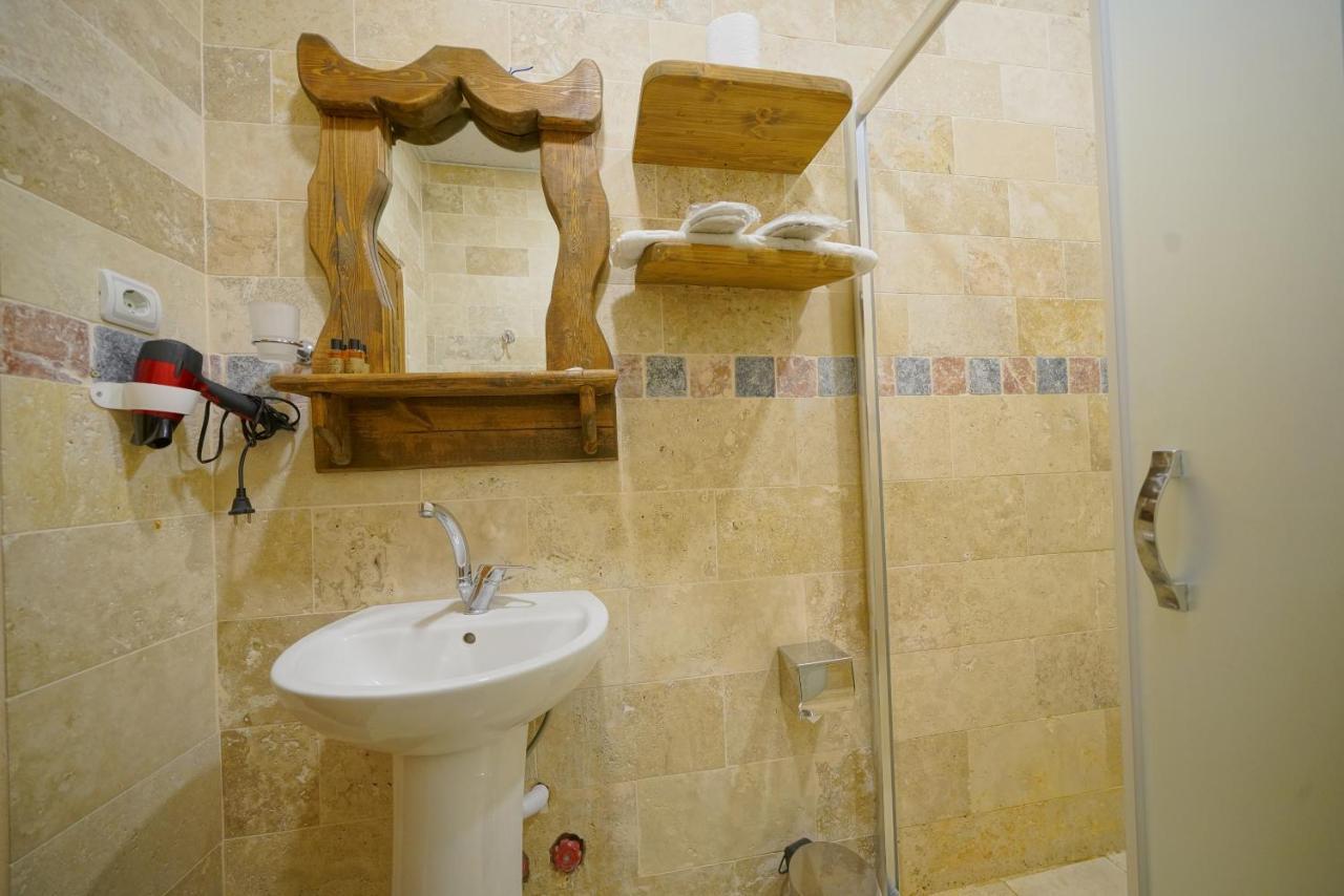 Chambre Quadruple avec Salle de Bains