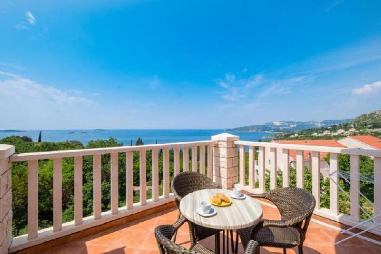 Deluxe Appartement met 1 Slaapkamer en Terras - Uitzicht op Zee