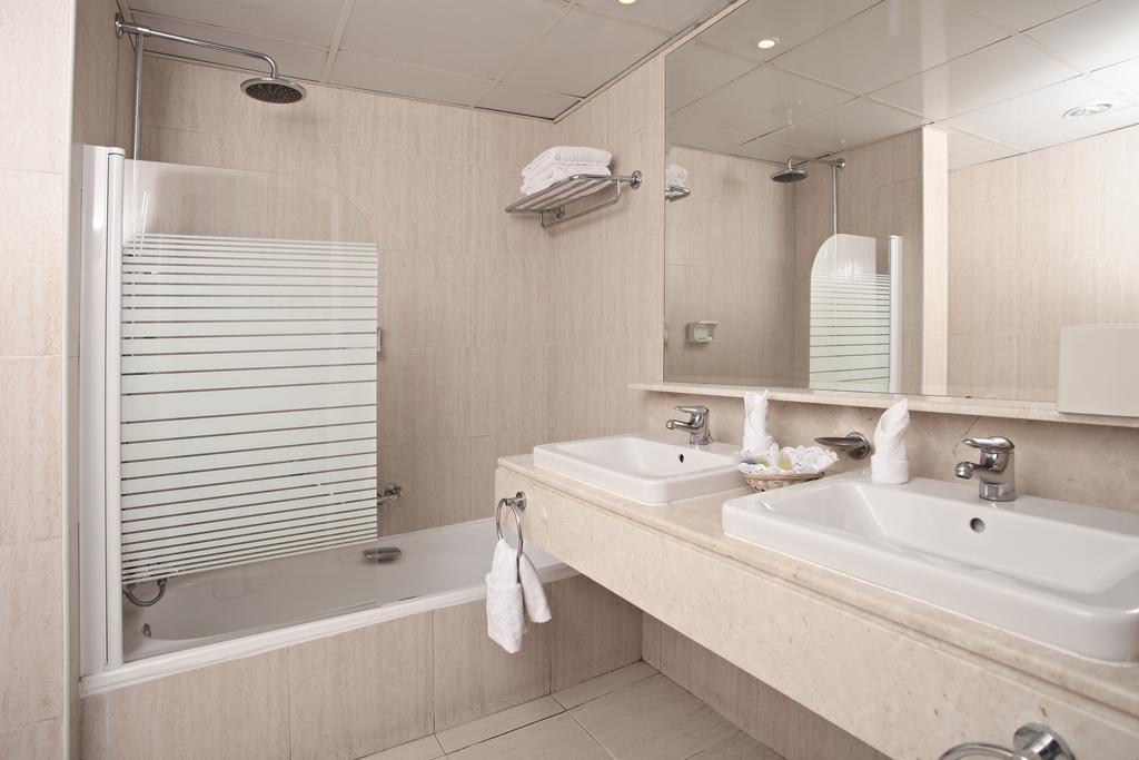 Junior Suite Superior (1 Adult)