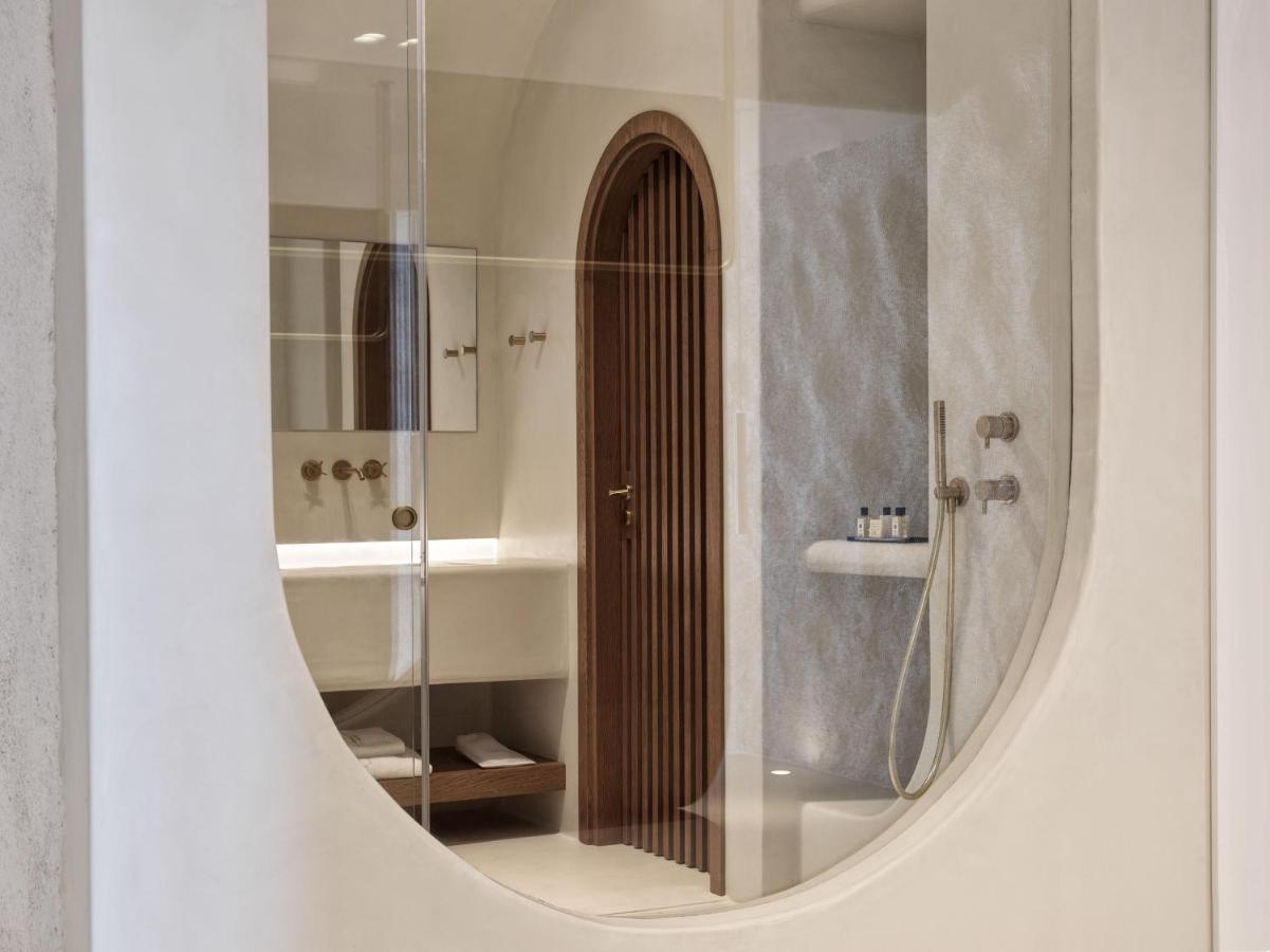 Executive Suite mit eigenem beheizten Pool und Meerblick