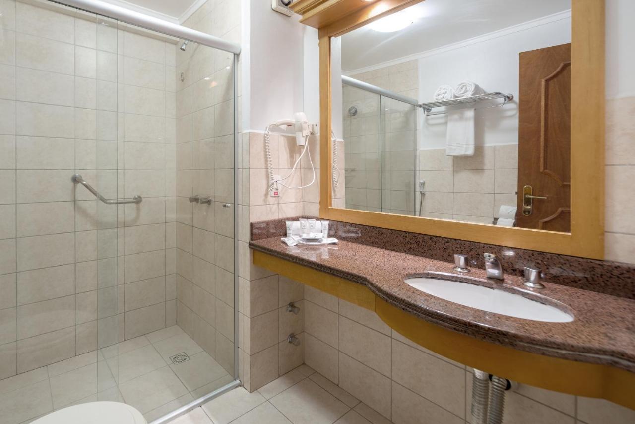 Quarto de Luxo com Vista Vale