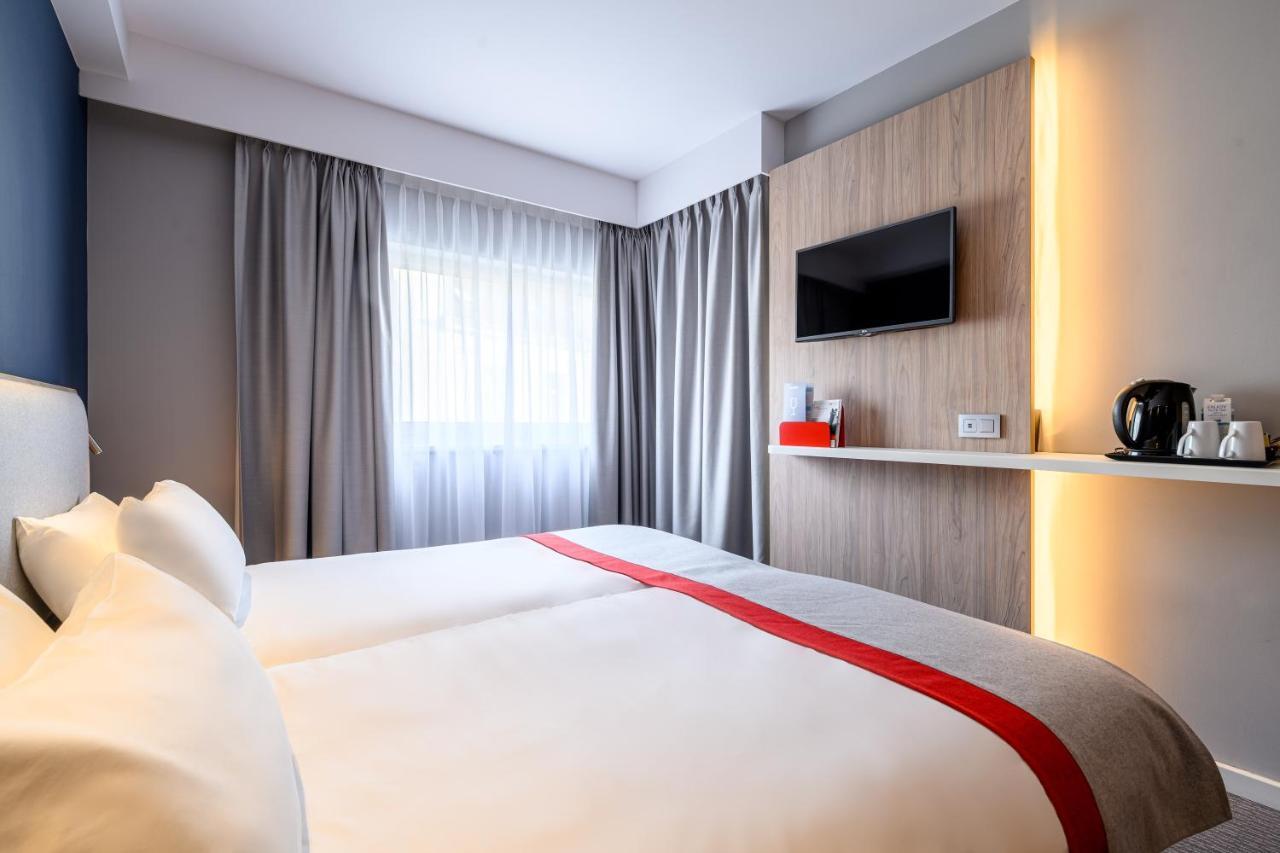 Chambre Standard avec Petit-Déjeuner Gratuit