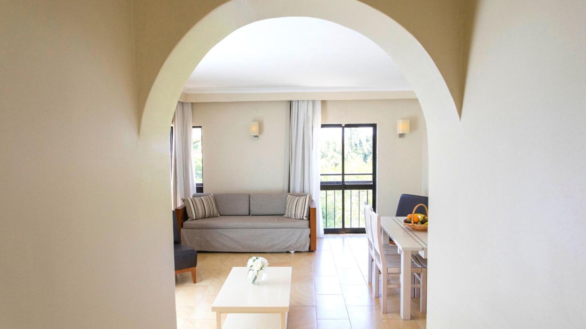 Apartamento com 1 Quarto e Vista Jardim