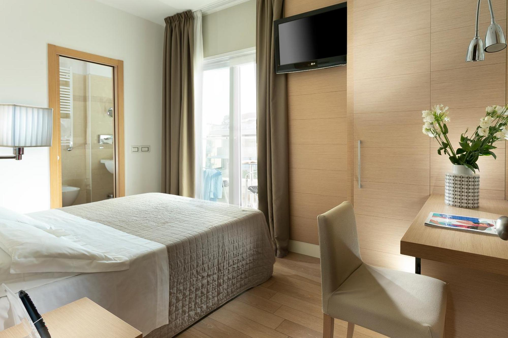 Comfort Double Room,1209425776:JPEG