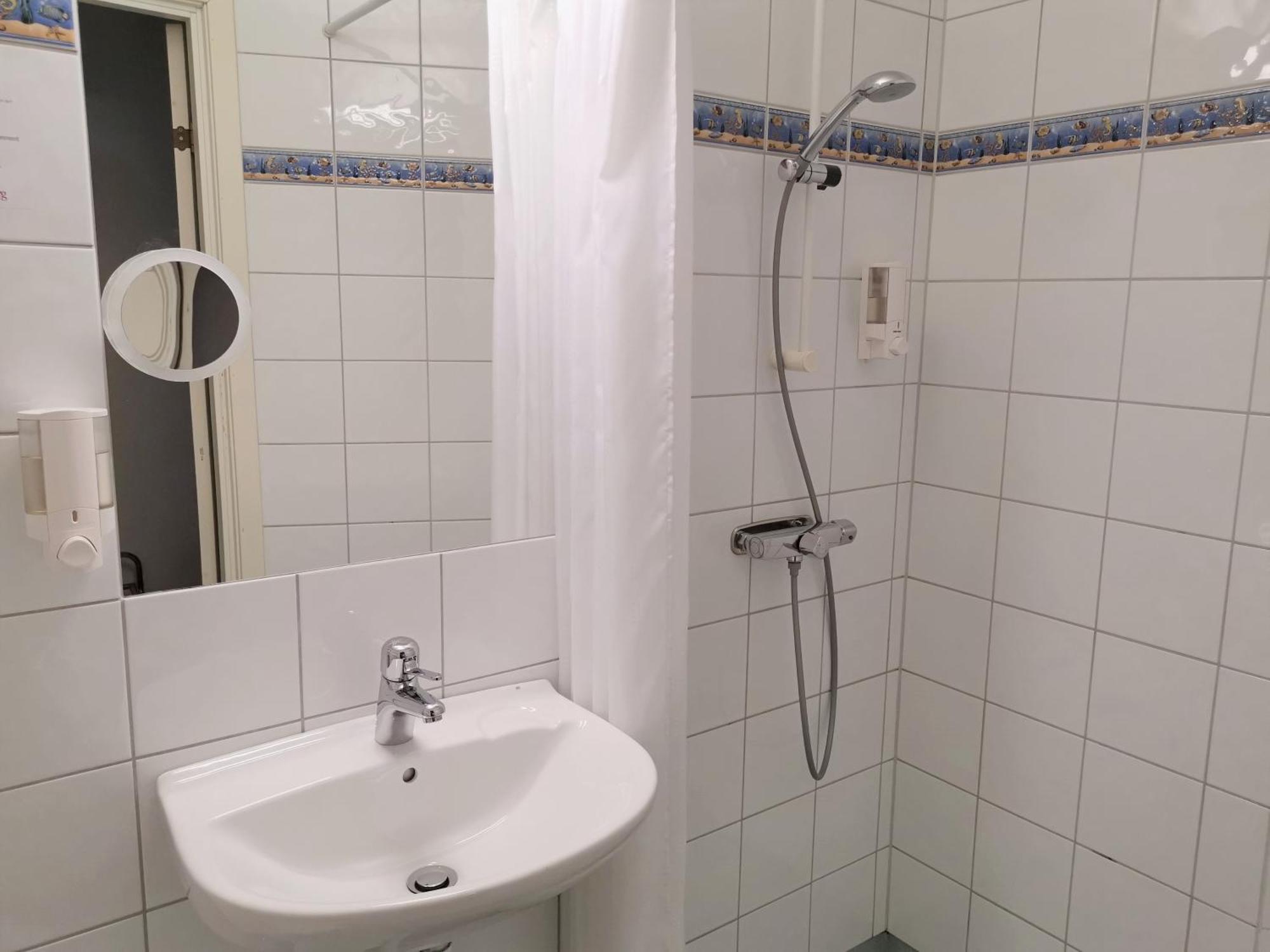 Habitación Doble Pequeña