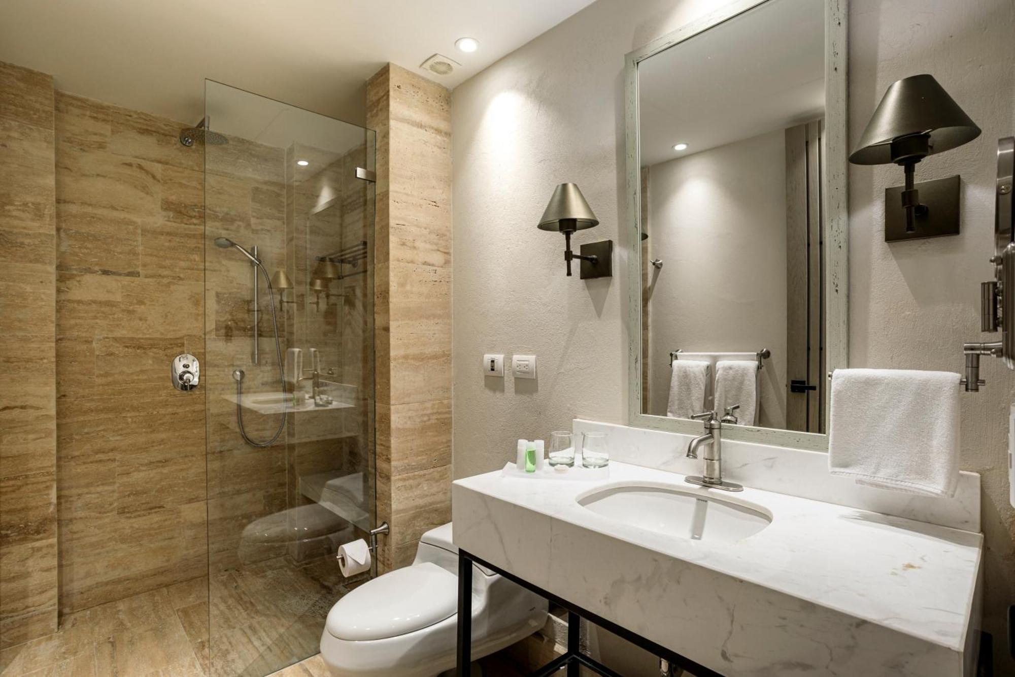 Habitación Doble Deluxe con balcón