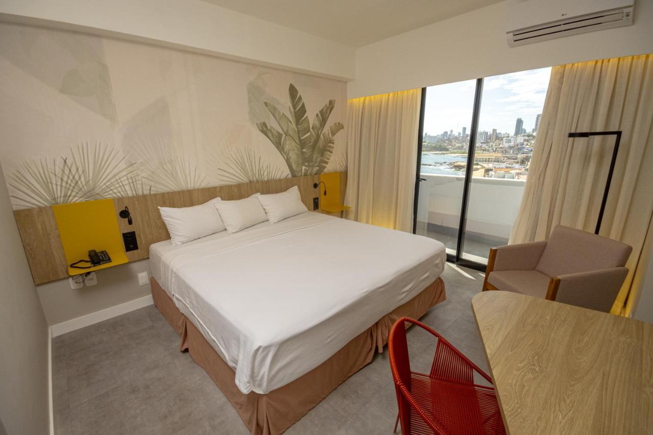 Superior King Room with Beach View,1710598007:JPEG