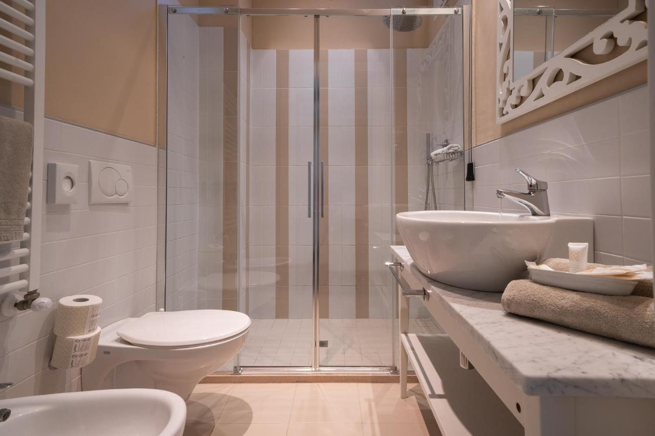 Doppelzimmer mit Balkon
