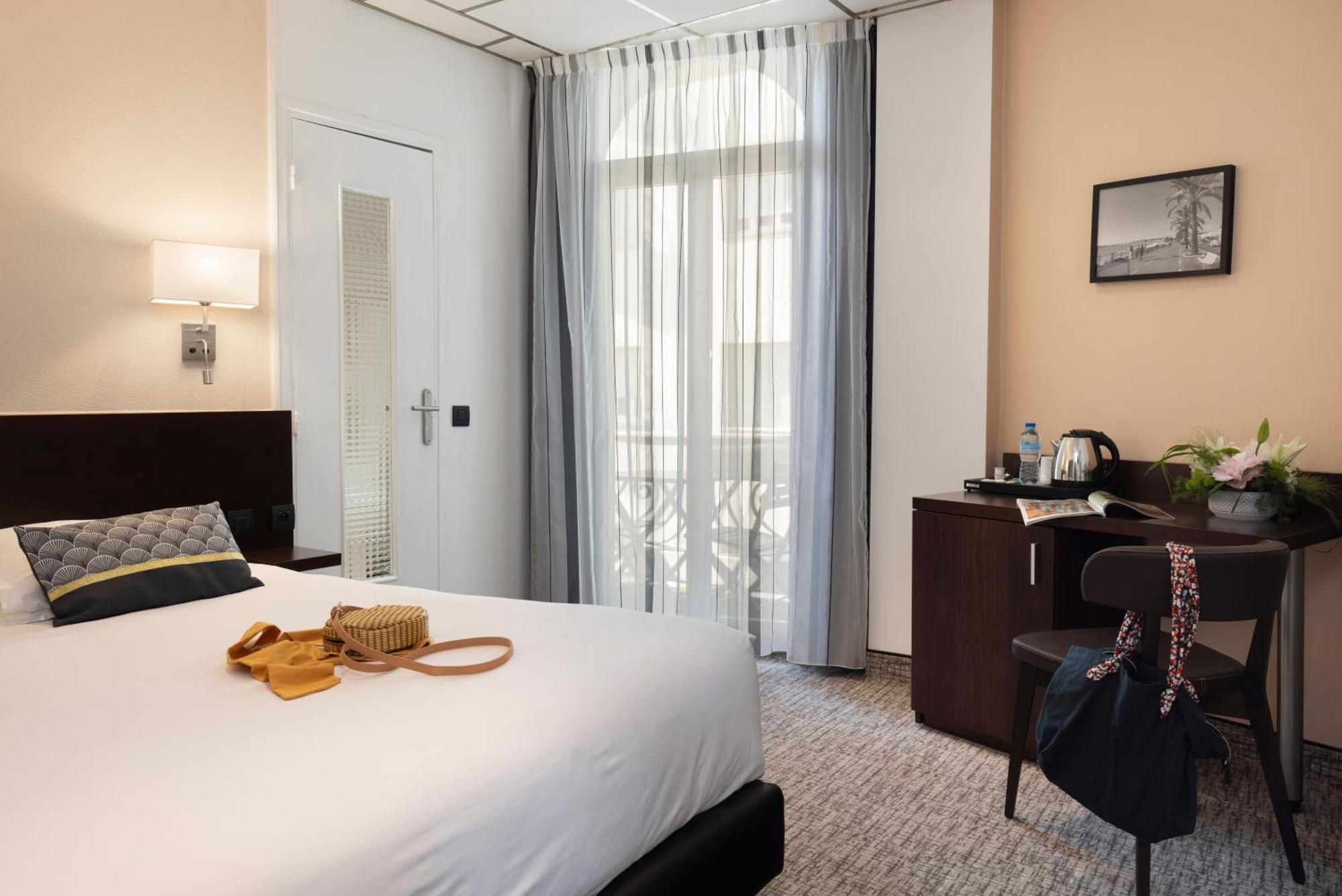 Superior Double Room,1118241597:JPEG