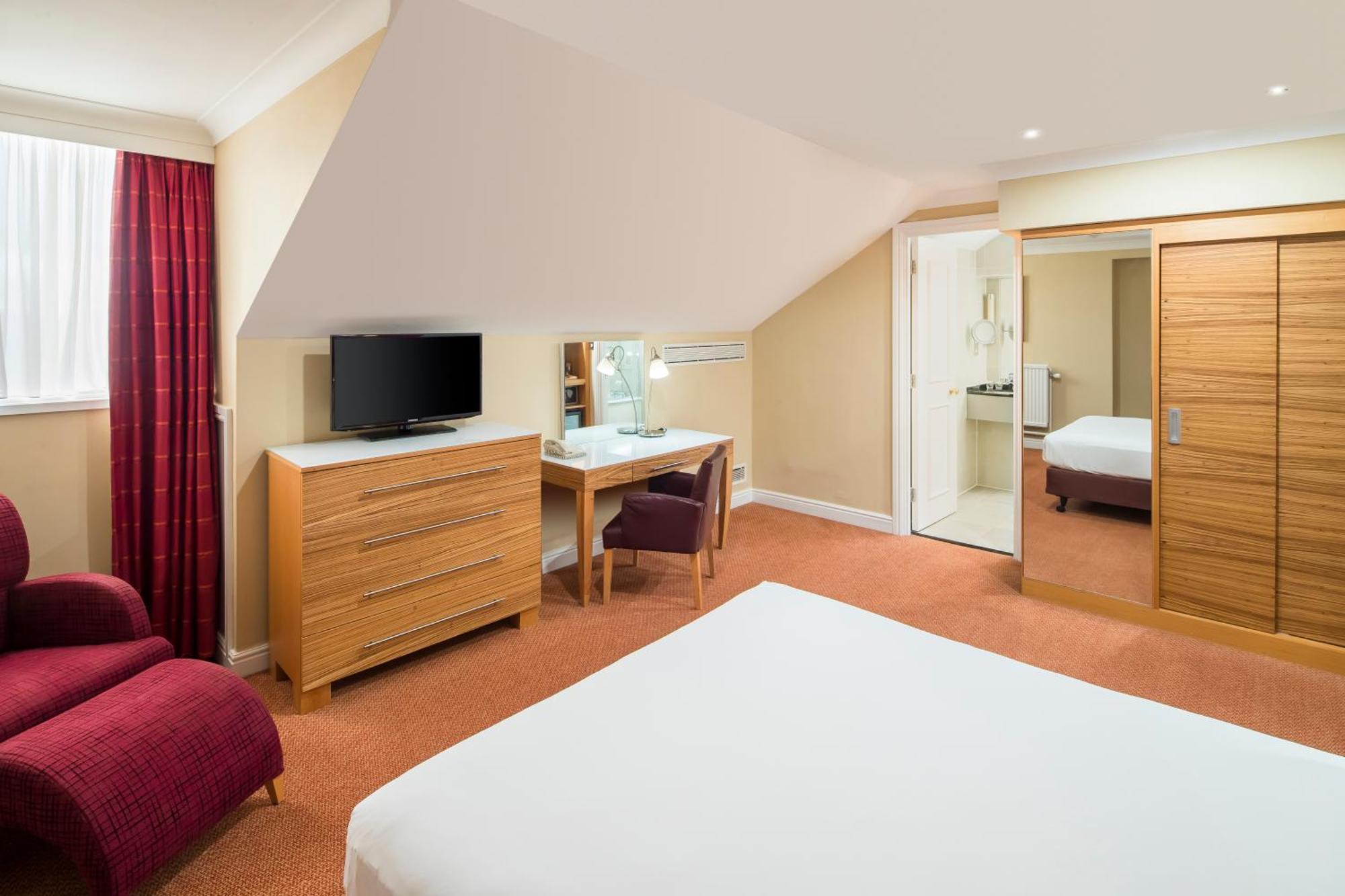 Premium Queen Room,1273966387:JPEG