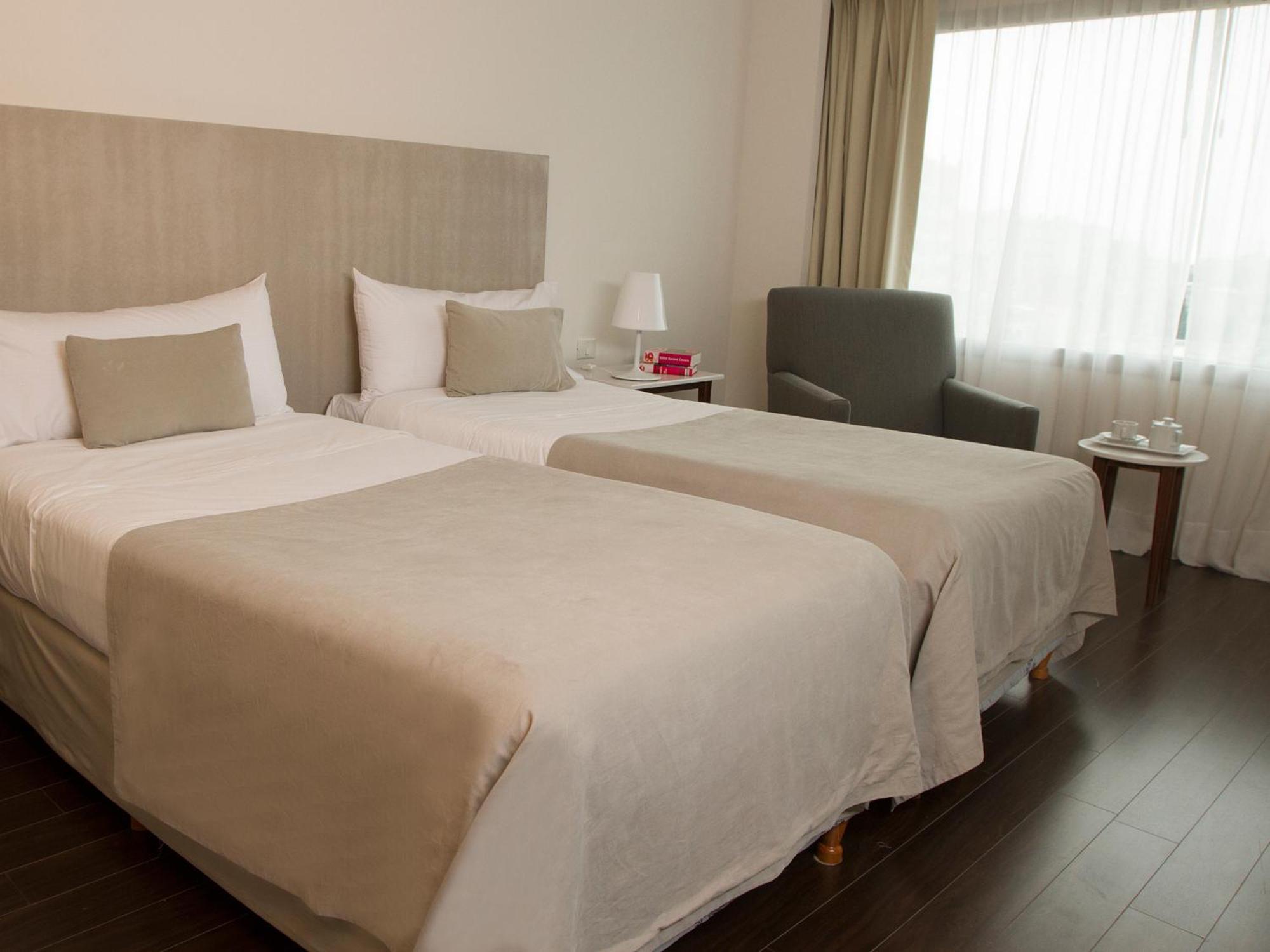 Quarto com 2 Camas de Solteiro - Não Fumantes