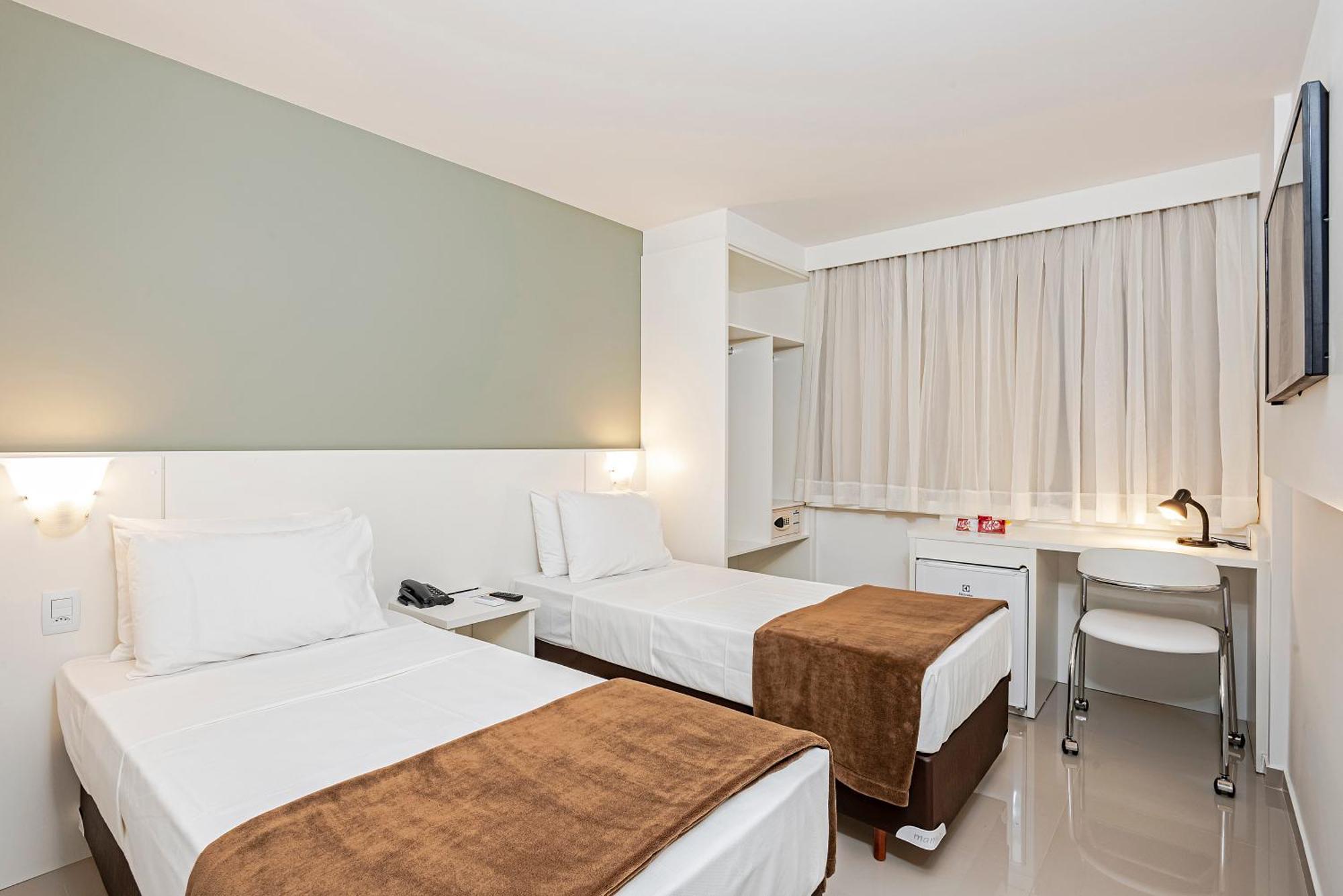Quarto Standard com 2 Camas de Solteiro