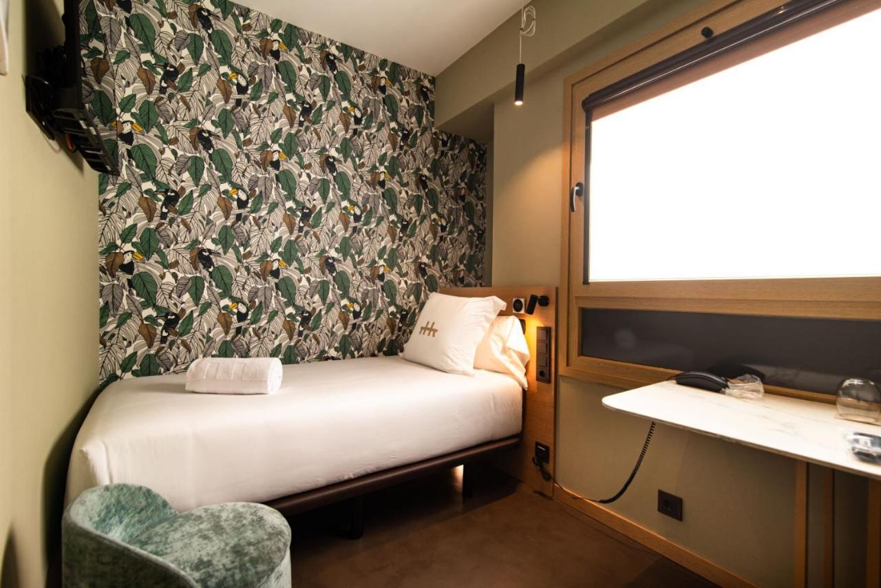 Single Room,1543460584:JPEG