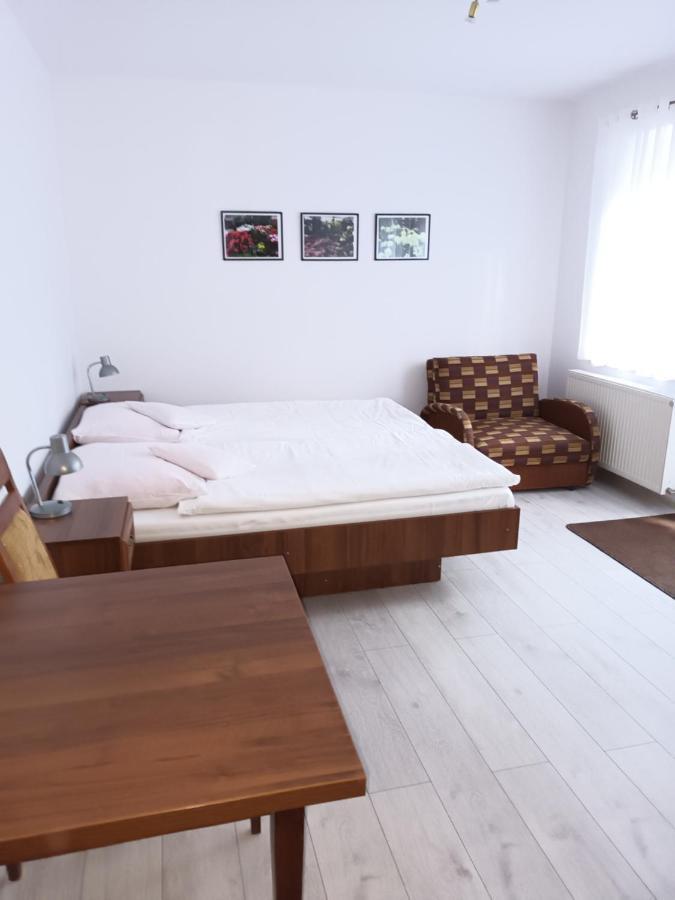 Large Double Room