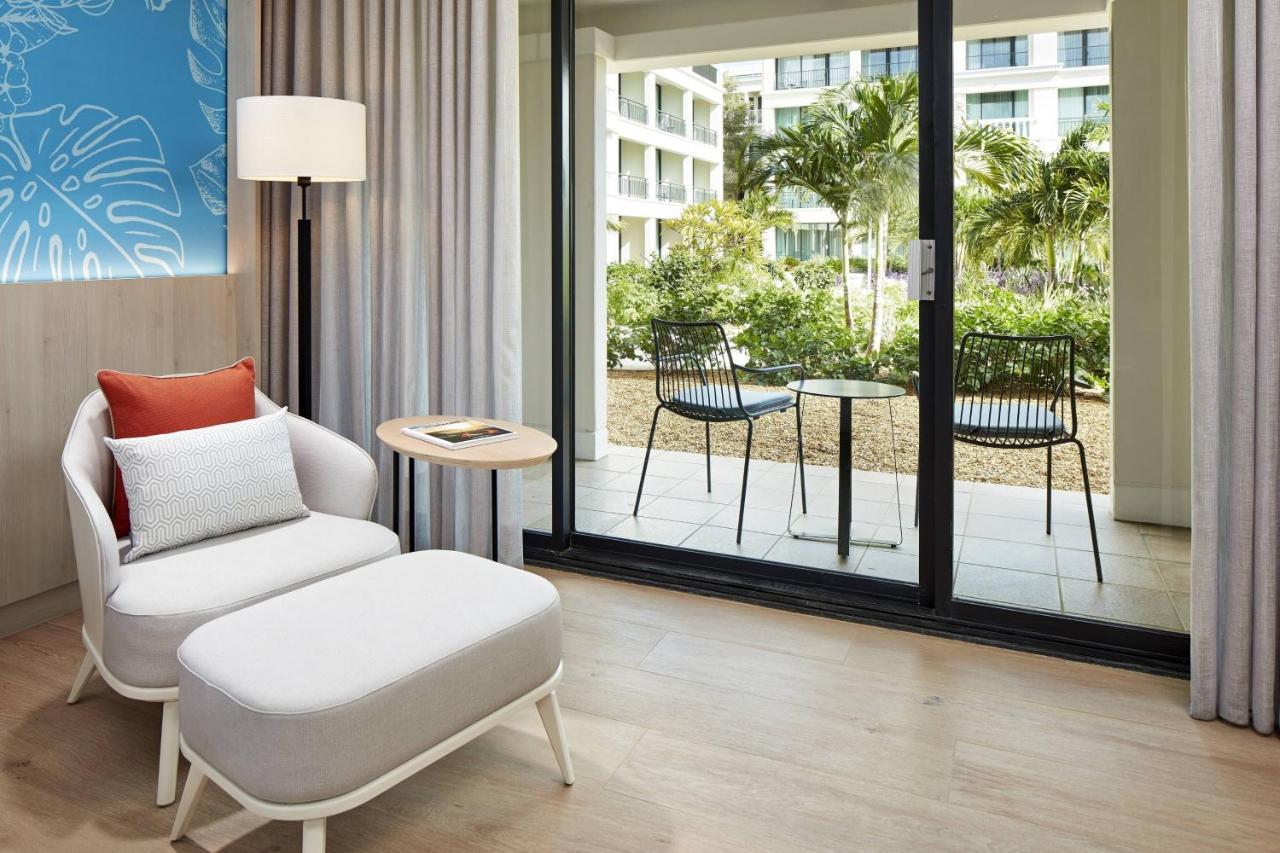 Guest room, 1 King, Garden View, Balcony,1350798559:JPEG