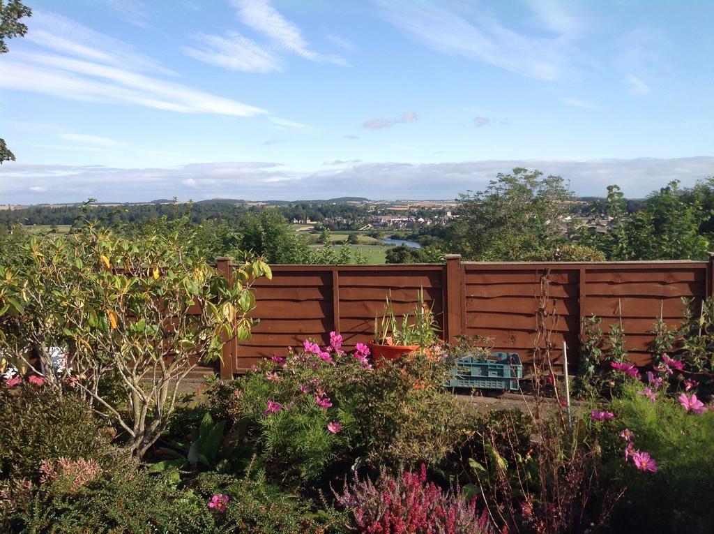 Deluxe Double or Twin Room Garden View
