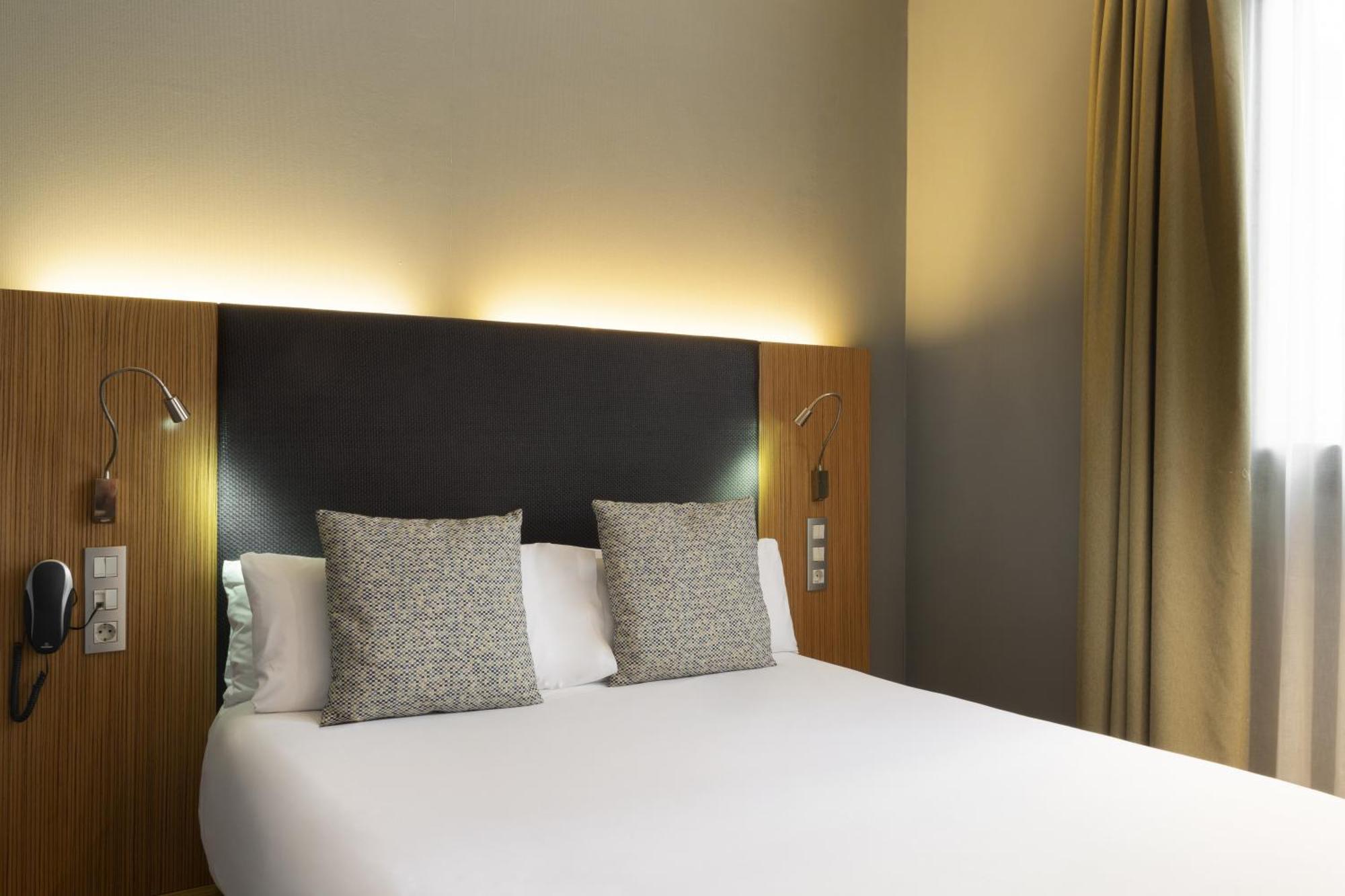 Small Double Room with Interior View (1-2 Adults)
