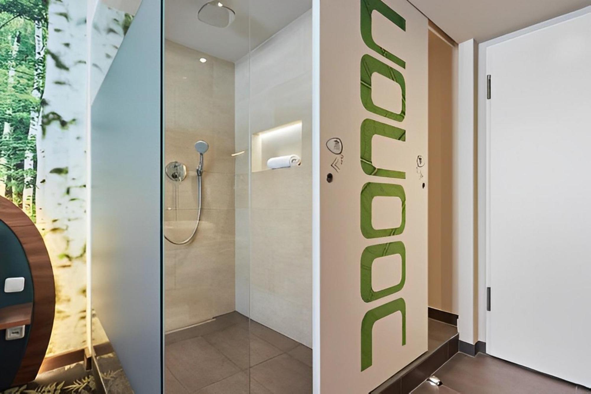 Double Room Street Side