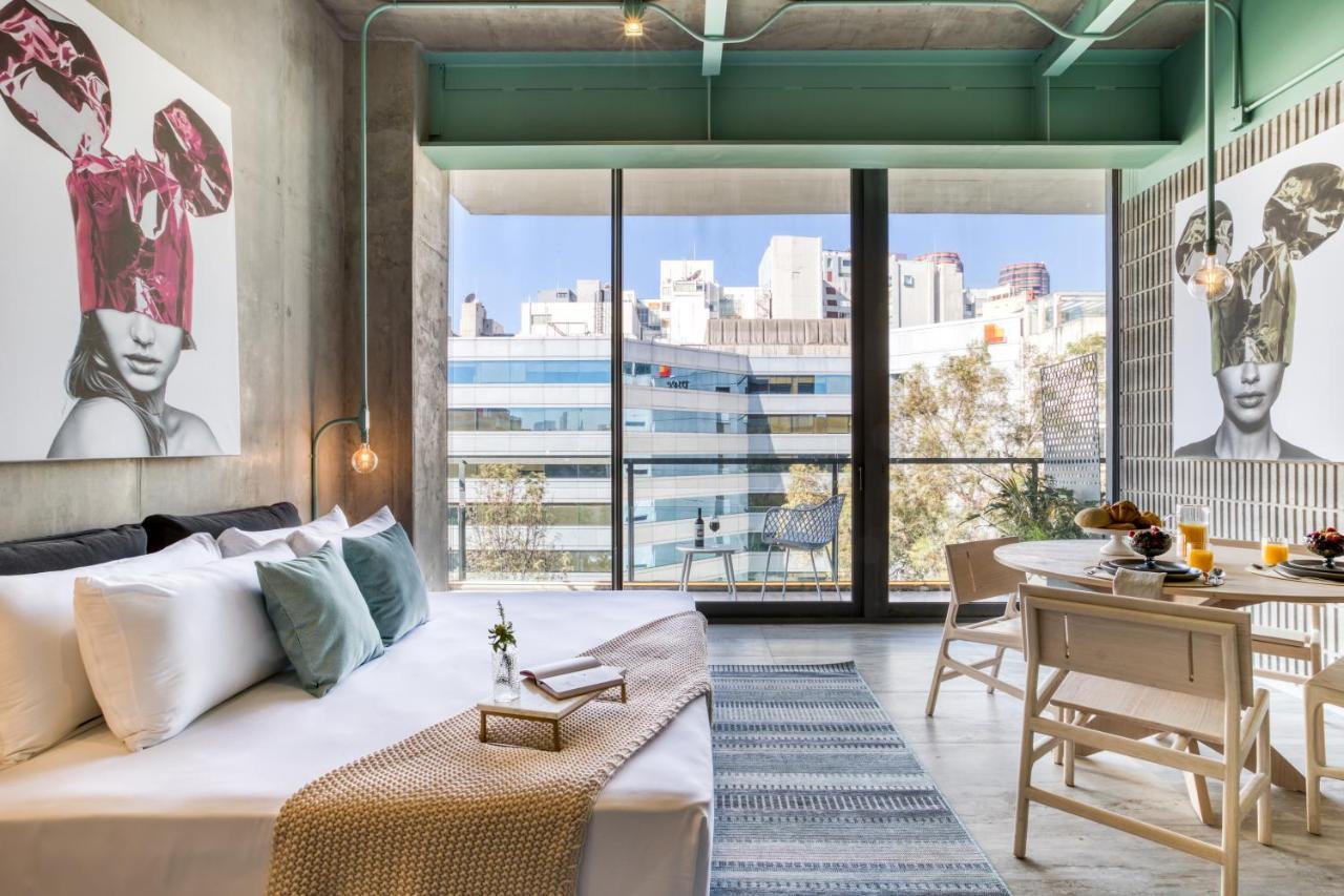 Suite Estándar con balcón
