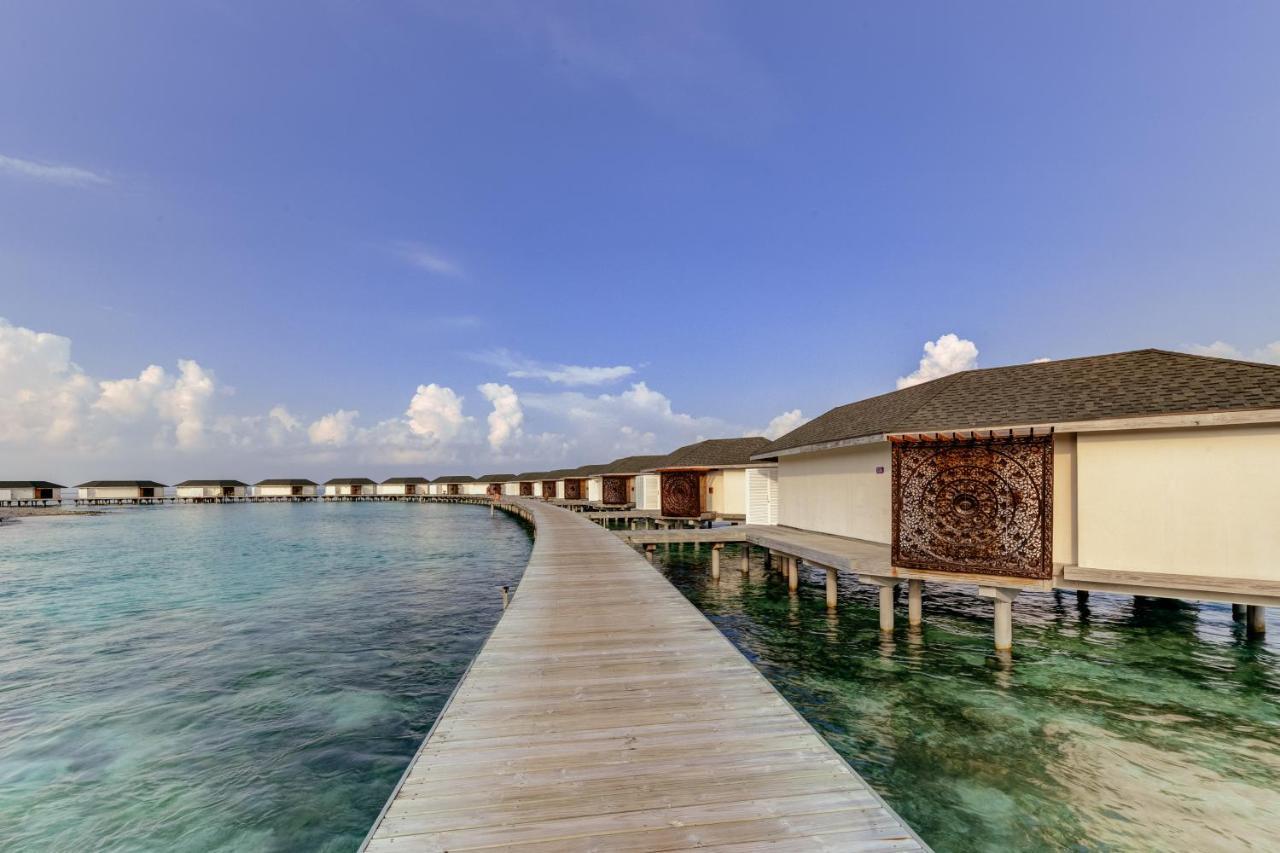 Over Water Suite - Enjoy a Complimentary return speedboat transfers (7+ nights) or 50% off transfers (1–6 nights, up to 2 guests). Valid for stays until 31 Oct 2027