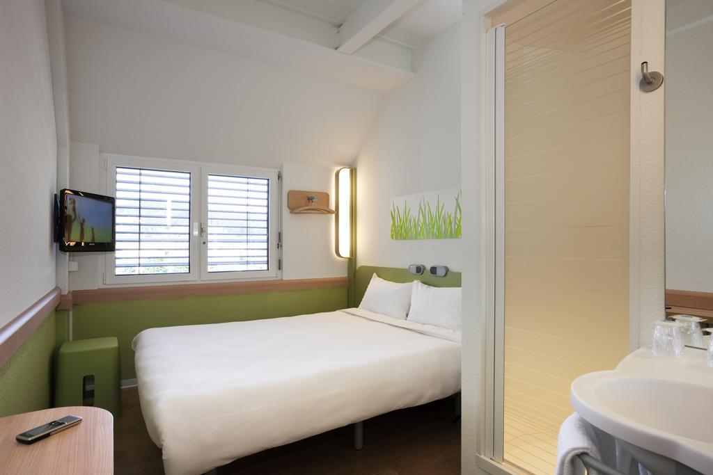 Zimmer mit Kingsize-Bett - barrierefrei