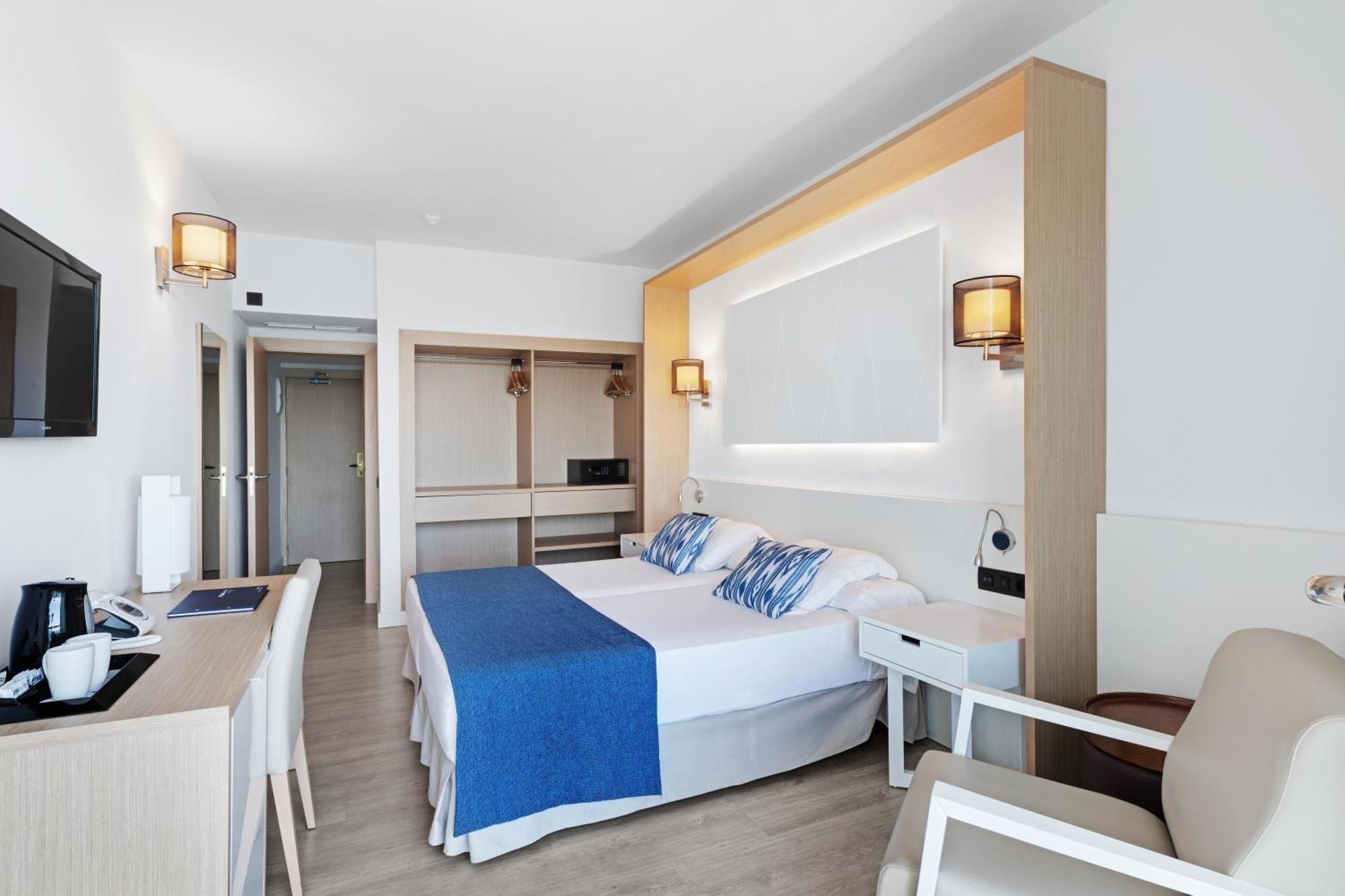 Double or Twin Room,1540224589:JPEG