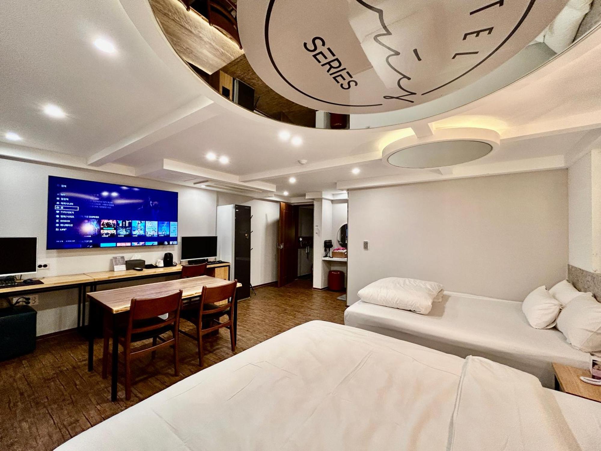 Suite A