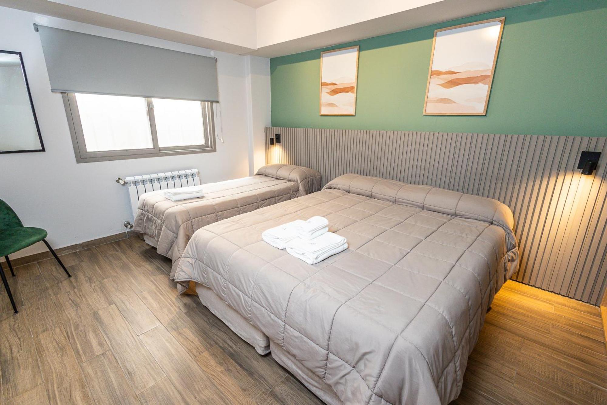 Triple Room,1555387681:JPEG