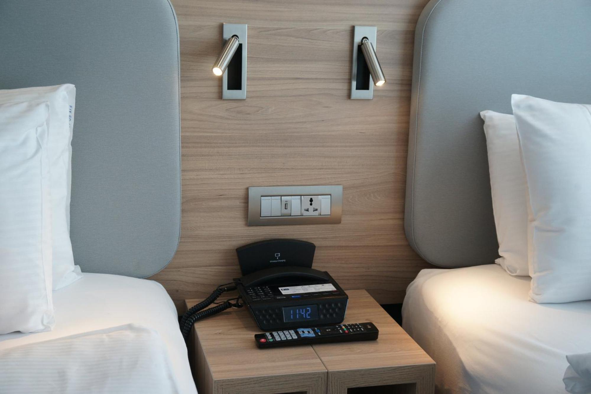 Standard Double Room Sofa Bed,1278567727:JPEG