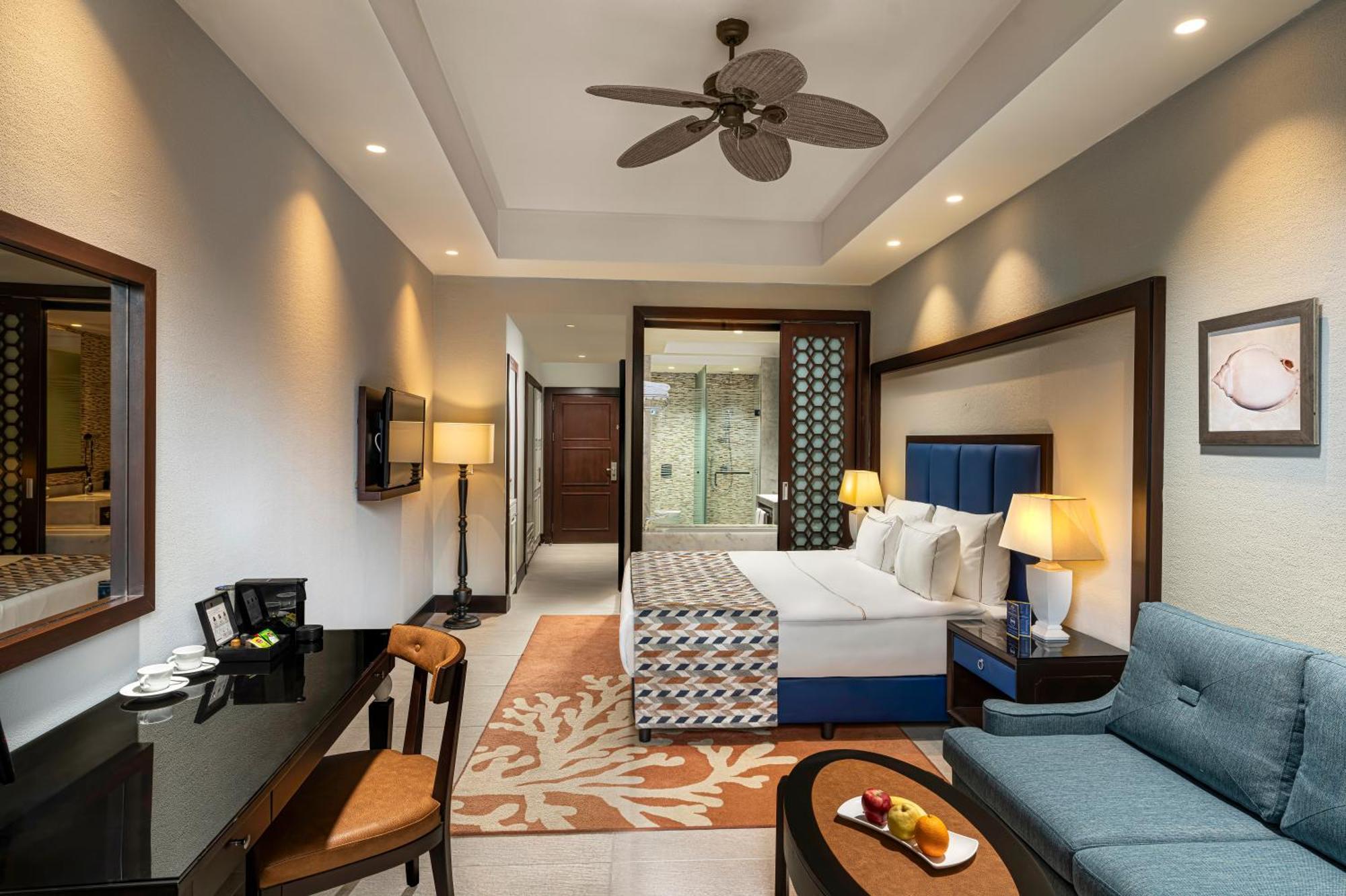 Chambre Double Supérieure avec Accès à la Piscine