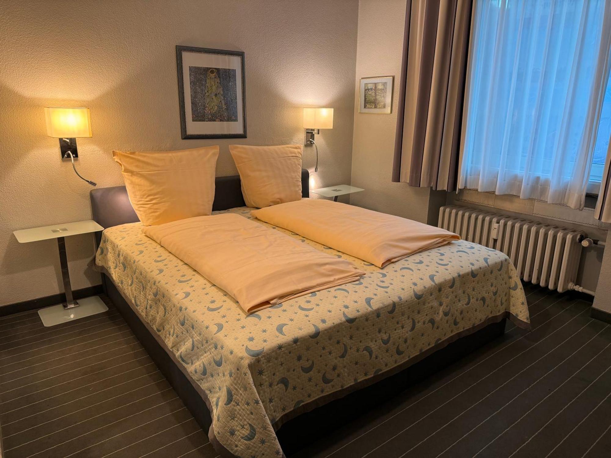 Double Room,8775291:JPEG