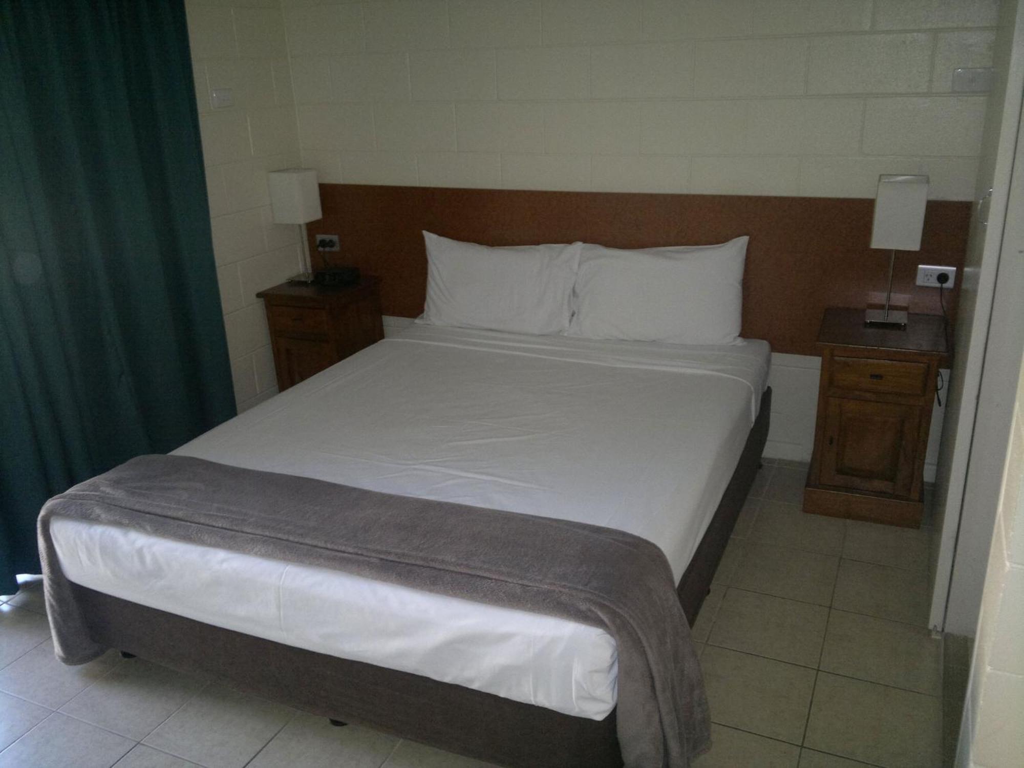 Economy Double Room,689185212:JPEG