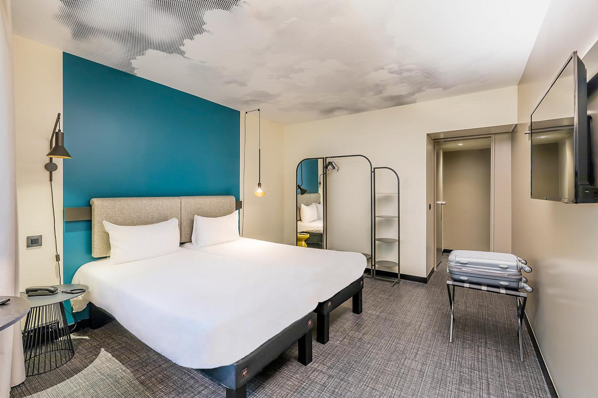 Superior Double Room,1704920820:JPEG