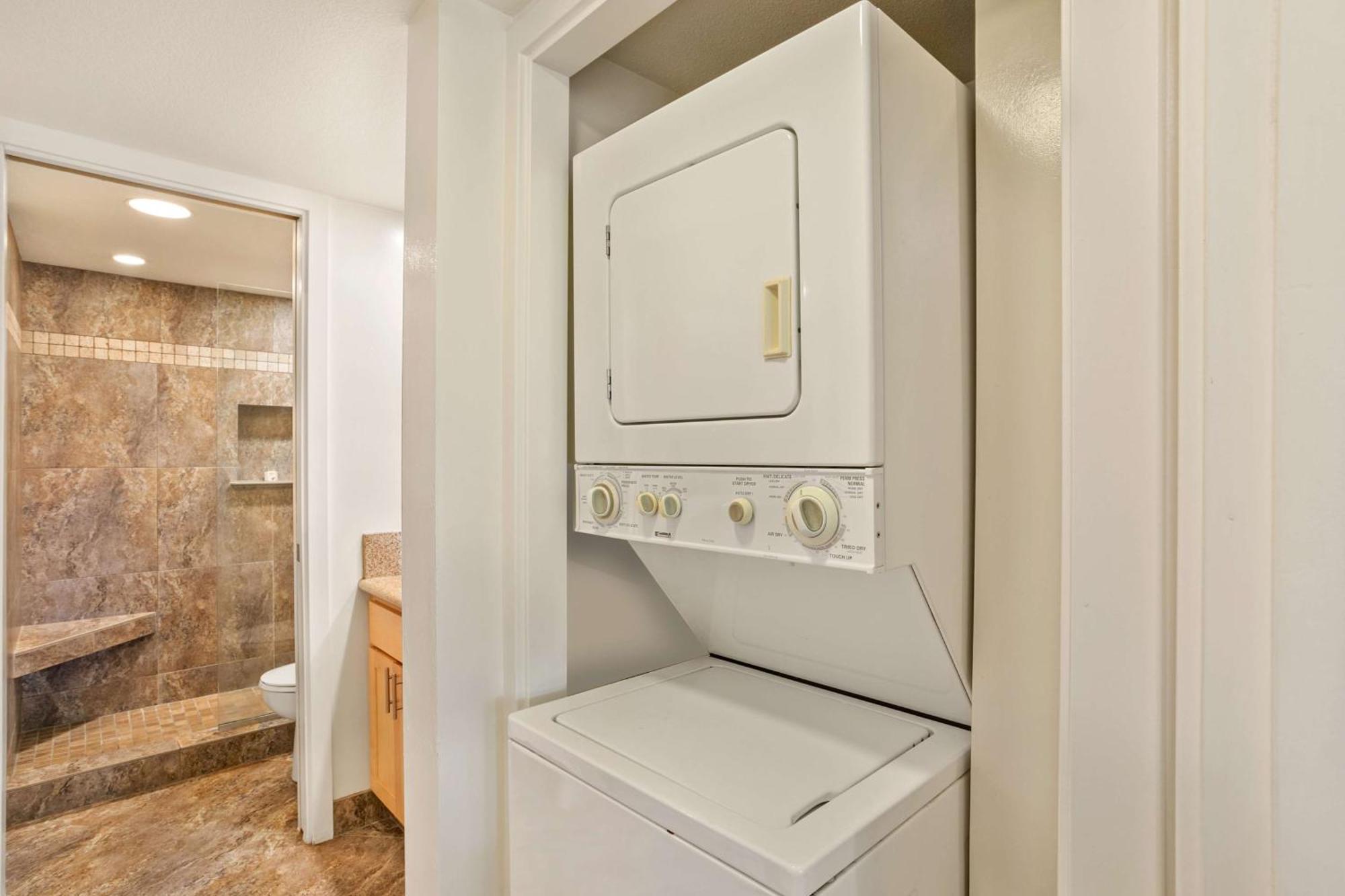 Two-Bedroom Suite,1706477955:JPEG