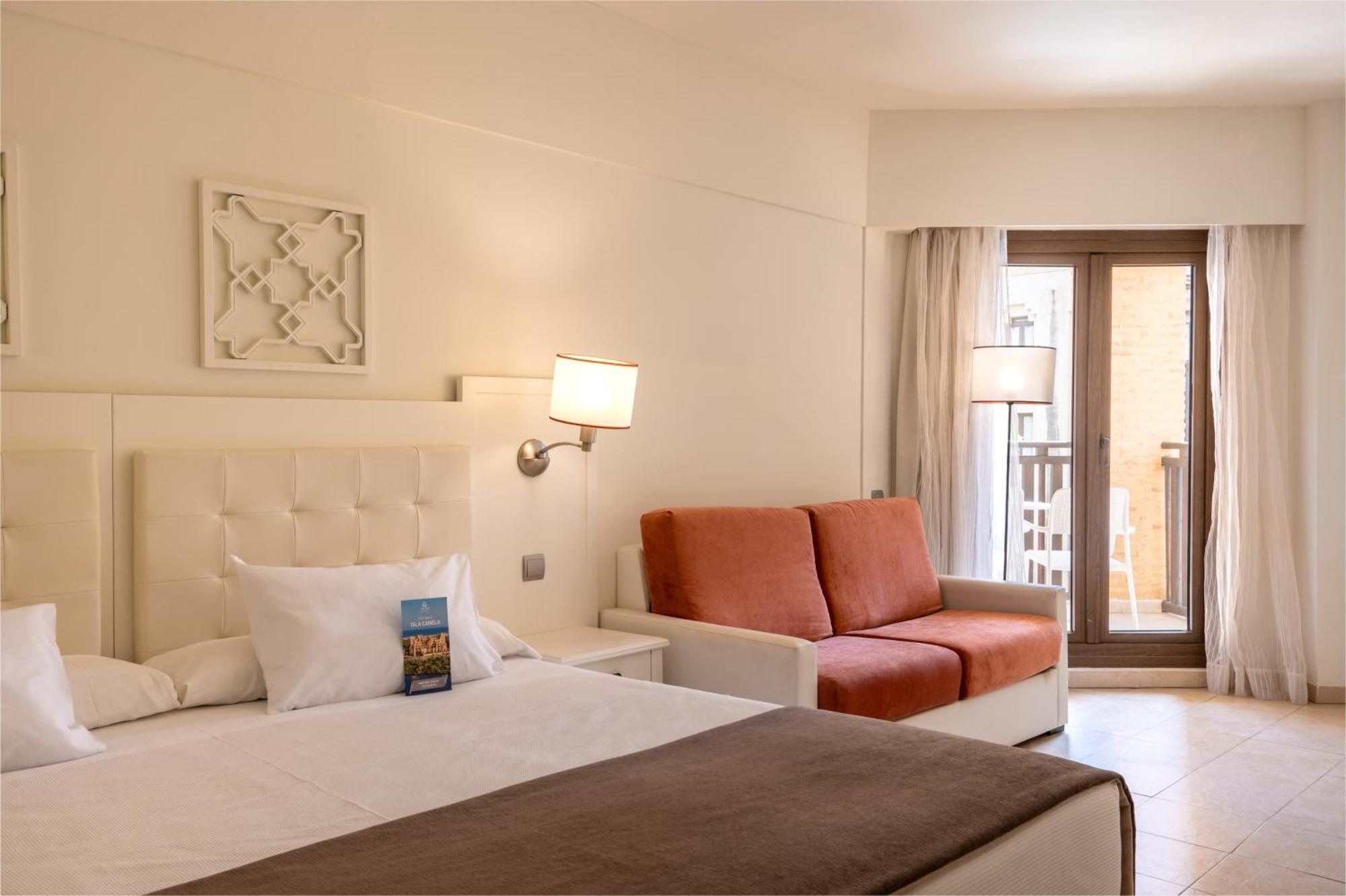 Quarto Familiar com Vista Lago