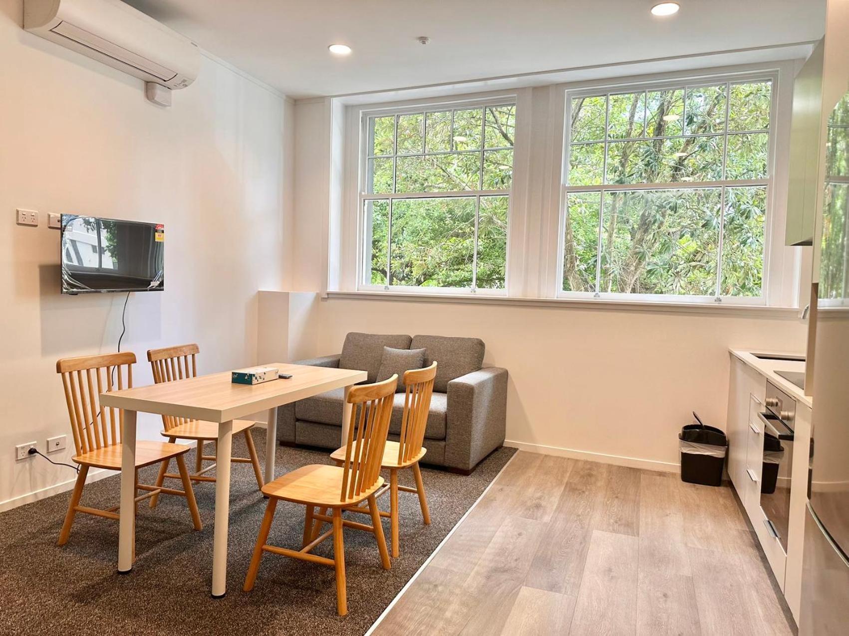 Deluxe Two-Bedroom Apartment with Garden View